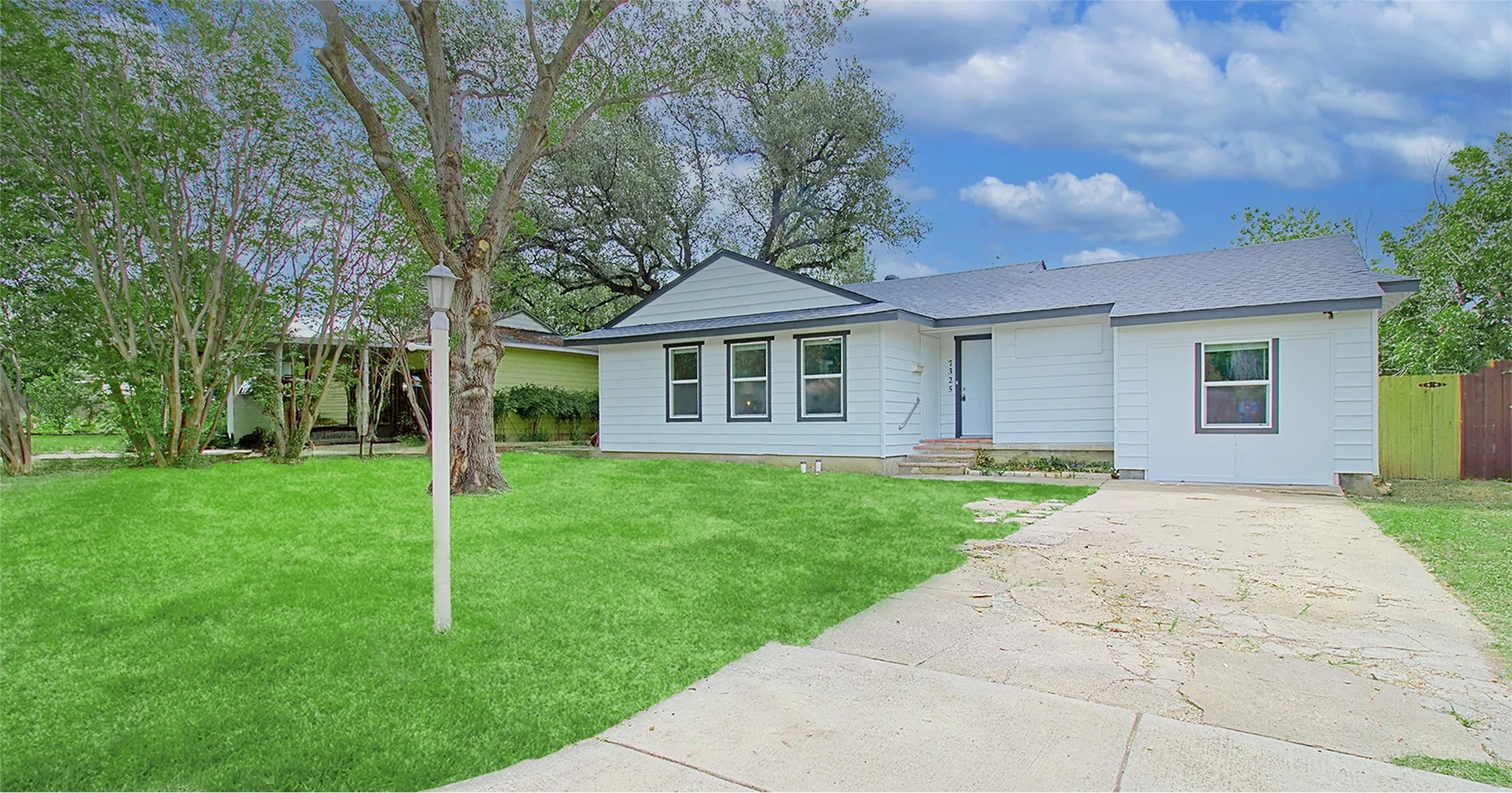 Single Family Residence For Sale in Tarrant County , 7325 Aberdeen Drive, Fort Worth, Texas 76116, 4 Bedroom, 2 Bathroom, Garage spaces, 1,380 Sqft, built in 1951, mls#21338139, Real Estate Agent in Fort Worth, Homes For Sale in Tarrant county, Homes For Sale in Fort Worth, Realtor in Fort Worth Texas, Real Estate Brokerage Independent Realty Texas, Luminita Cordes Realtor
