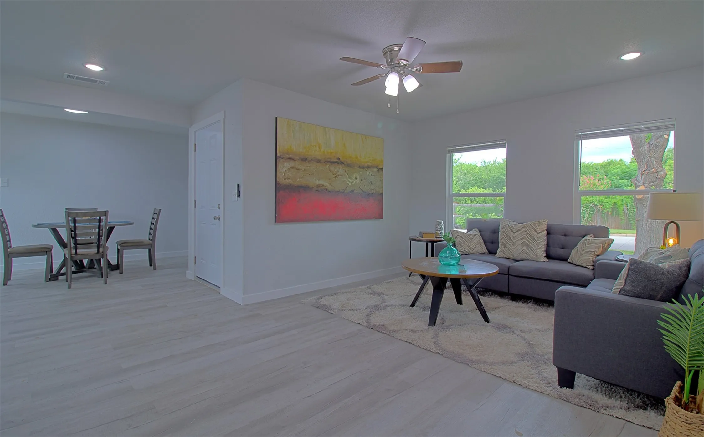 Single Family Residence For Sale in Tarrant County , 7325 Aberdeen Drive, Fort Worth, Texas 76116, 4 Bedroom, 2 Bathroom, Garage spaces, 1,380 Sqft, built in 1951, mls#21338139, Real Estate Agent in Fort Worth, Homes For Sale in Tarrant county, Homes For Sale in Fort Worth, Realtor in Fort Worth Texas, Real Estate Brokerage Independent Realty Texas, Luminita Cordes Realtor