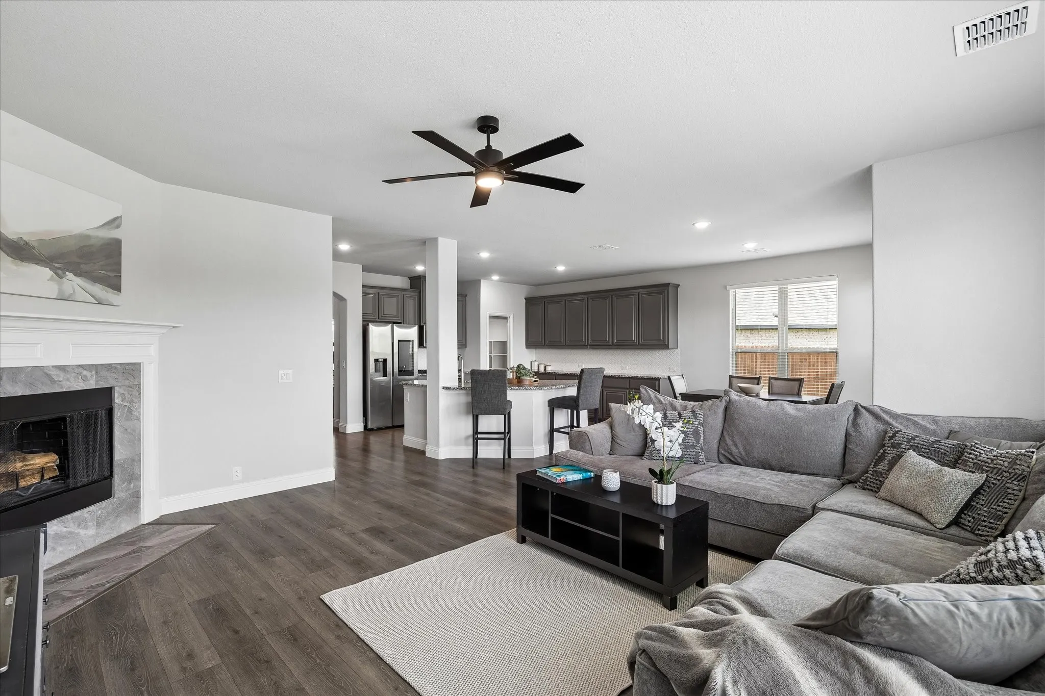 Single Family Residence For Sale in Tarrant County , 10705 Stanhope Drive, Fort Worth, Texas 76036, 4 Bedroom, 3 Bathroom, 2 Garage spaces, 2,680 Sqft, built in 2023, mls#21338189, Real Estate Agent in Fort Worth, Homes For Sale in Tarrant county, Homes For Sale in Fort Worth, Realtor in Fort Worth Texas, Real Estate Brokerage Independent Realty Texas, Luminita Cordes Realtor