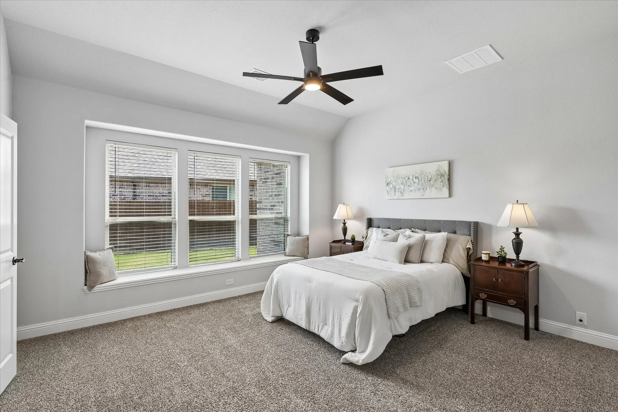 Single Family Residence For Sale in Tarrant County , 10705 Stanhope Drive, Fort Worth, Texas 76036, 4 Bedroom, 3 Bathroom, 2 Garage spaces, 2,680 Sqft, built in 2023, mls#21338189, Real Estate Agent in Fort Worth, Homes For Sale in Tarrant county, Homes For Sale in Fort Worth, Realtor in Fort Worth Texas, Real Estate Brokerage Independent Realty Texas, Luminita Cordes Realtor