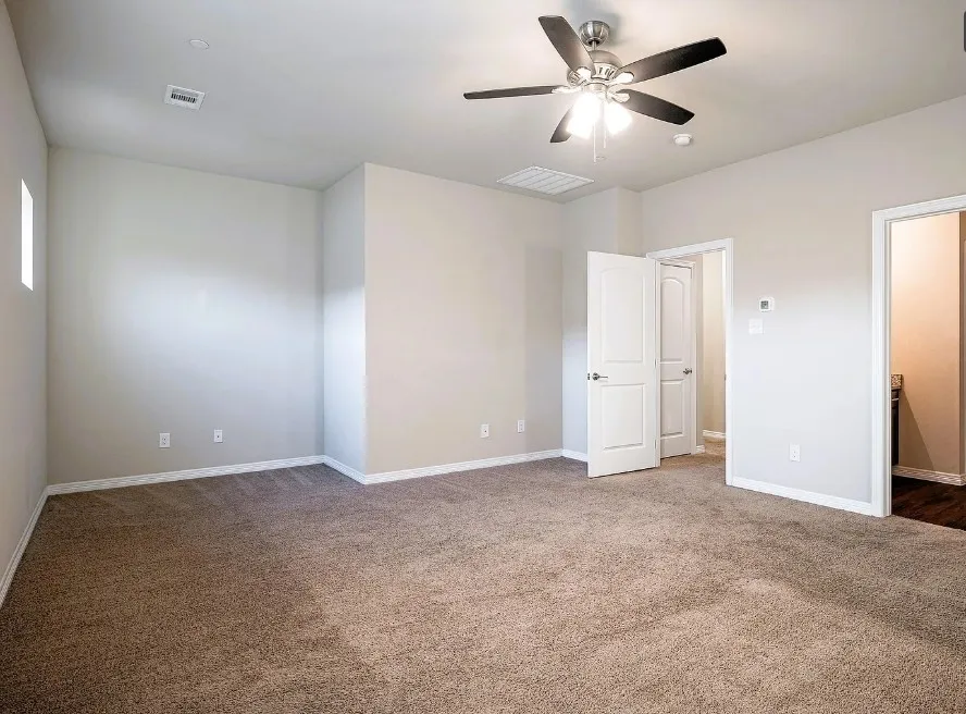 Townhouse For Rent in Denton County , 2708 Vine Court, Denton, Texas 76209, 3 Bedrooms, 4 Bathrooms, 1 Garage spaces, 1,858 Sqft, built in 2018, Price $2,000, mls#21338511, Real Estate Agent in Denton, Homes For Rent in Denton county, Homes For Rent in Denton, Realtor in Denton Texas, Real Estate Brokerage Independent Realty Texas, Luminita Cordes Realtor