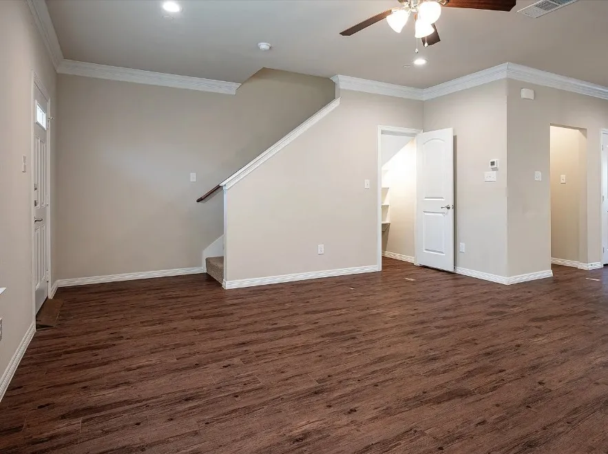 Townhouse For Rent in Denton County , 2708 Vine Court, Denton, Texas 76209, 3 Bedrooms, 4 Bathrooms, 1 Garage spaces, 1,858 Sqft, built in 2018, Price $2,000, mls#21338511, Real Estate Agent in Denton, Homes For Rent in Denton county, Homes For Rent in Denton, Realtor in Denton Texas, Real Estate Brokerage Independent Realty Texas, Luminita Cordes Realtor