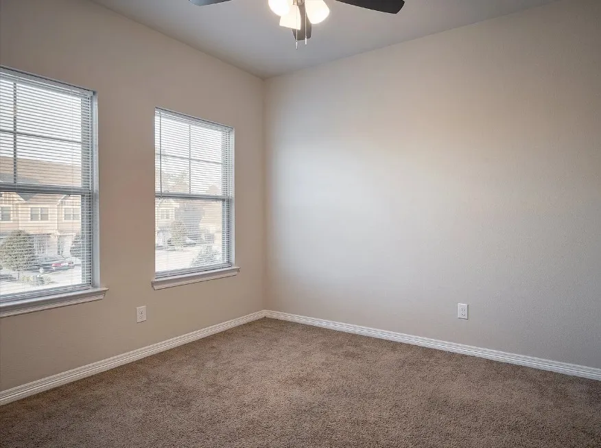 Townhouse For Rent in Denton County , 2708 Vine Court, Denton, Texas 76209, 3 Bedrooms, 4 Bathrooms, 1 Garage spaces, 1,858 Sqft, built in 2018, Price $2,000, mls#21338511, Real Estate Agent in Denton, Homes For Rent in Denton county, Homes For Rent in Denton, Realtor in Denton Texas, Real Estate Brokerage Independent Realty Texas, Luminita Cordes Realtor