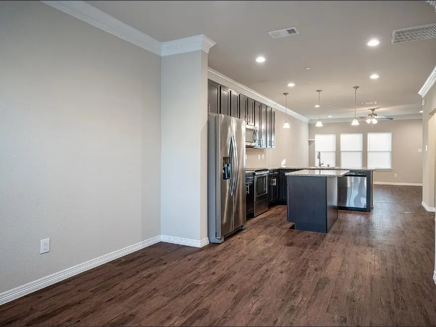 Townhouse For Rent in Denton County , 2708 Vine Court, Denton, Texas 76209, 3 Bedrooms, 4 Bathrooms, 1 Garage spaces, 1,858 Sqft, built in 2018, Price $2,000, mls#21338511, Real Estate Agent in Denton, Homes For Rent in Denton county, Homes For Rent in Denton, Realtor in Denton Texas, Real Estate Brokerage Independent Realty Texas, Luminita Cordes Realtor