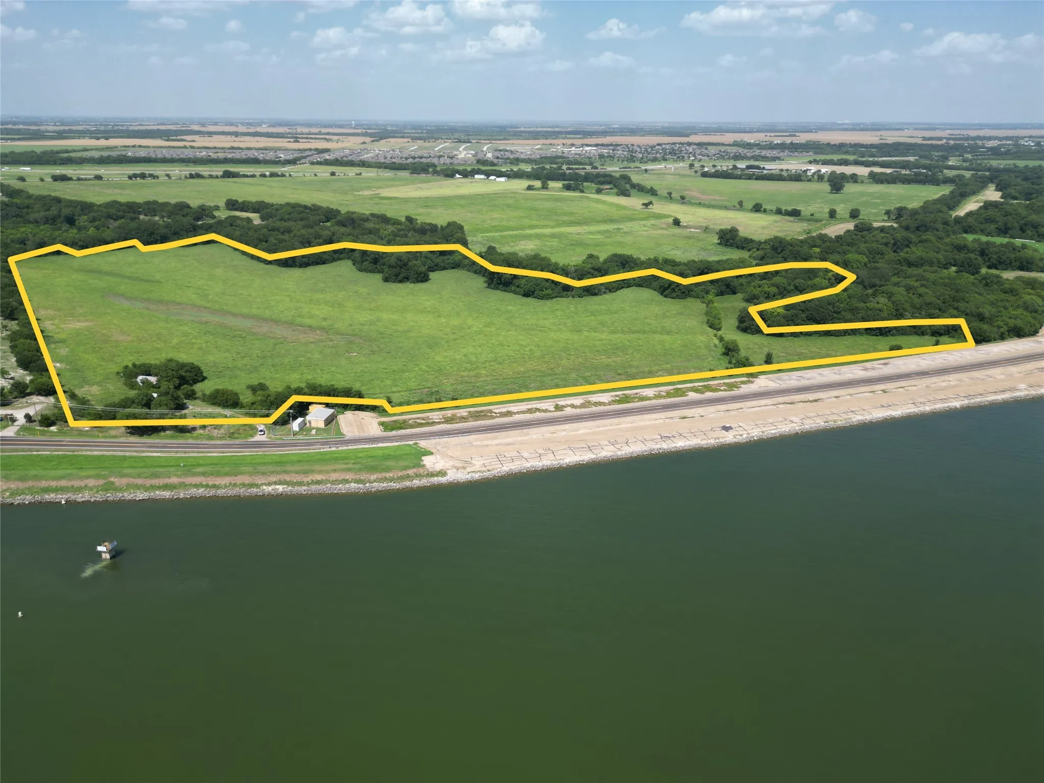 Boundary lines are approximate.