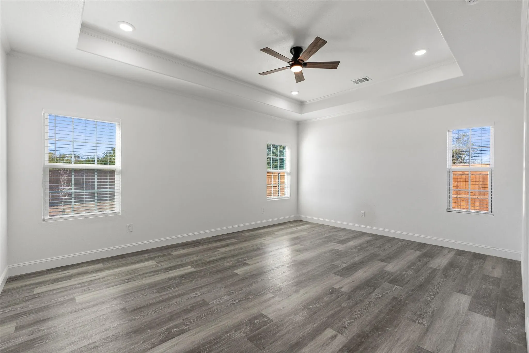 Single Family Residence For Rent in Rains County , 162 Pelican Drive, East Tawakoni, Texas 75472, 3 Bedroom, 2 Bathroom, 2 Garage spaces, 1,742 Sqft, built in 2024, mls#21338609, Real Estate Agent in East Tawakoni, Homes For Rent in Rains county, Homes For Rent in East Tawakoni, Realtor in East Tawakoni Texas, Real Estate Brokerage Independent Realty Texas, Luminita Cordes Realtor