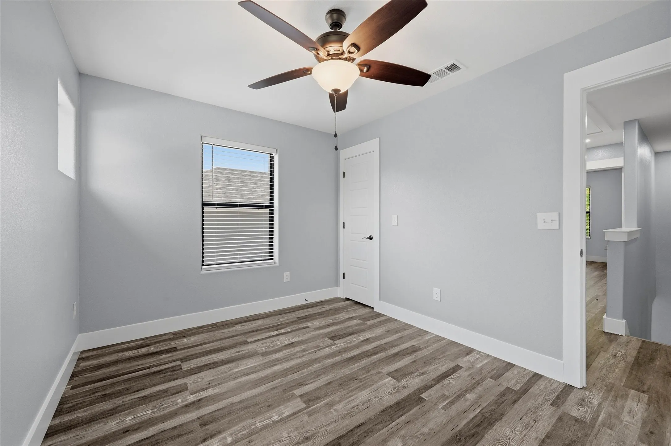 Duplex For Rent in Grayson County , 1315 S 5th Avenue, Denison, Texas 75021, 3 Bedroom, 2 Bathroom, Garage spaces, 1,224 Sqft, built in 2023, mls#21338605, Real Estate Agent in Denison, Homes For Rent in Grayson county, Homes For Rent in Denison, Realtor in Denison Texas, Real Estate Brokerage Independent Realty Texas, Luminita Cordes Realtor