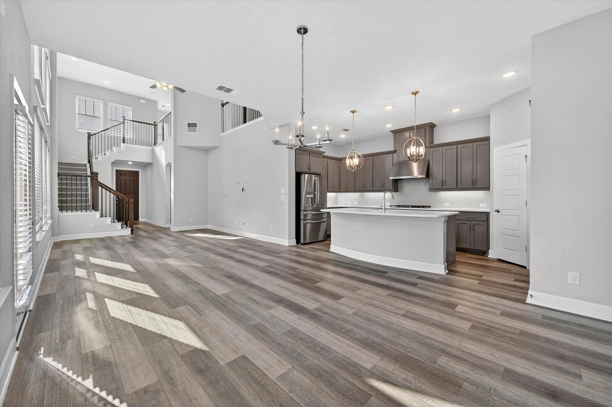 Single Family Residence For Rent in Parker County , 2028 Barbette Street, Fort Worth, Texas 76008, 4 Bedroom, 4 Bathroom, 2 Garage spaces, 2,679 Sqft, built in 2020, mls#21338584, Real Estate Agent in Fort Worth, Homes For Rent in Parker county, Homes For Rent in Fort Worth, Realtor in Fort Worth Texas, Real Estate Brokerage Independent Realty Texas, Luminita Cordes Realtor