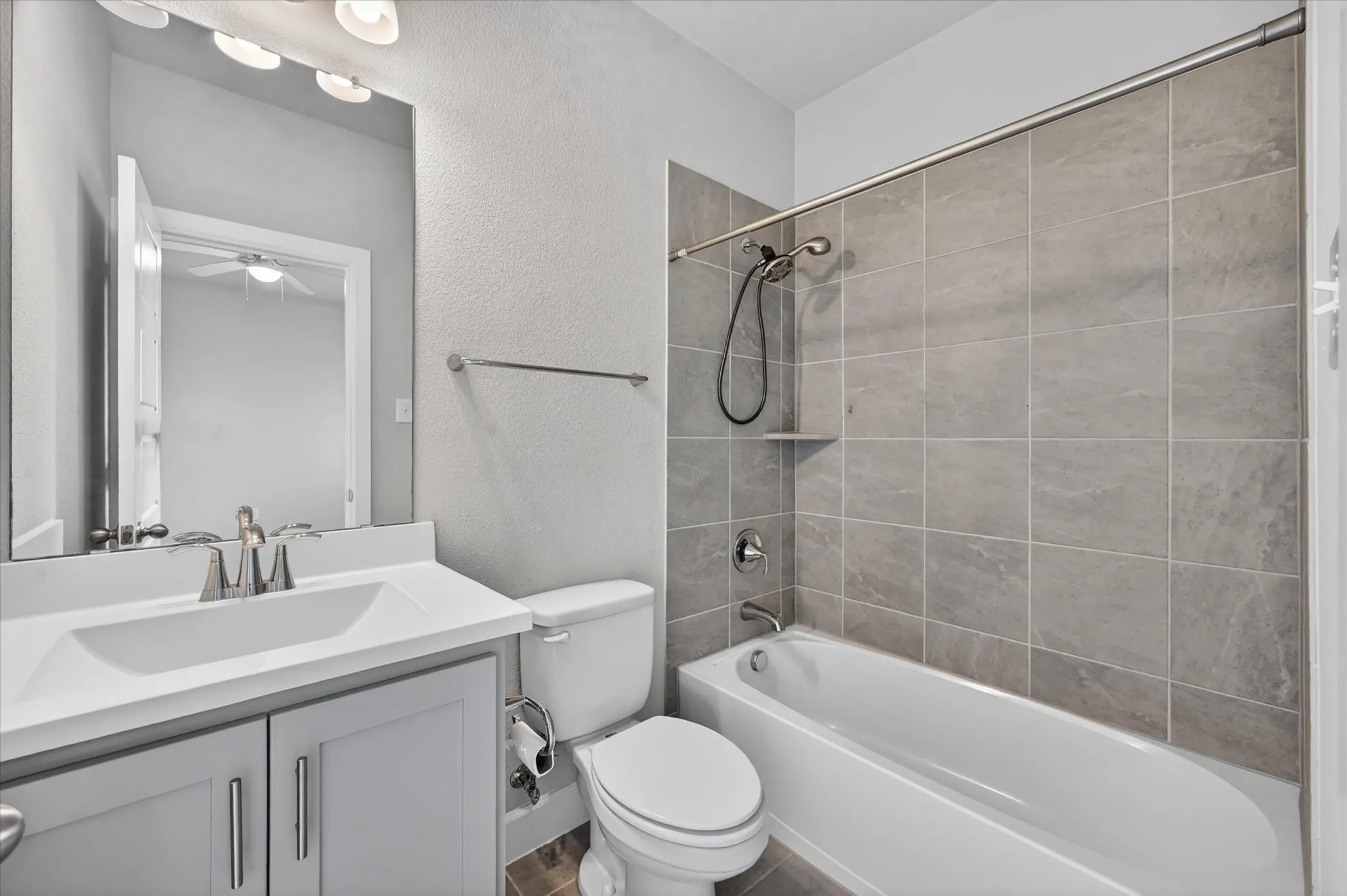 Single Family Residence For Rent in Parker County , 2028 Barbette Street, Fort Worth, Texas 76008, 4 Bedroom, 4 Bathroom, 2 Garage spaces, 2,679 Sqft, built in 2020, mls#21338584, Real Estate Agent in Fort Worth, Homes For Rent in Parker county, Homes For Rent in Fort Worth, Realtor in Fort Worth Texas, Real Estate Brokerage Independent Realty Texas, Luminita Cordes Realtor