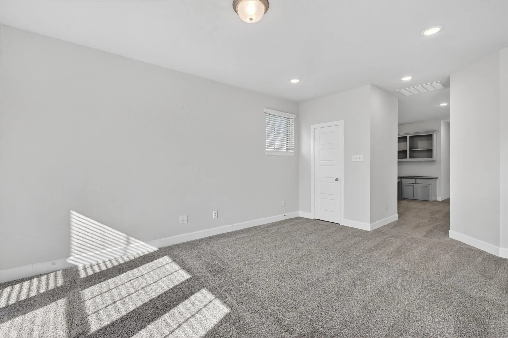 Single Family Residence For Rent in Parker County , 2028 Barbette Street, Fort Worth, Texas 76008, 4 Bedroom, 4 Bathroom, 2 Garage spaces, 2,679 Sqft, built in 2020, mls#21338584, Real Estate Agent in Fort Worth, Homes For Rent in Parker county, Homes For Rent in Fort Worth, Realtor in Fort Worth Texas, Real Estate Brokerage Independent Realty Texas, Luminita Cordes Realtor