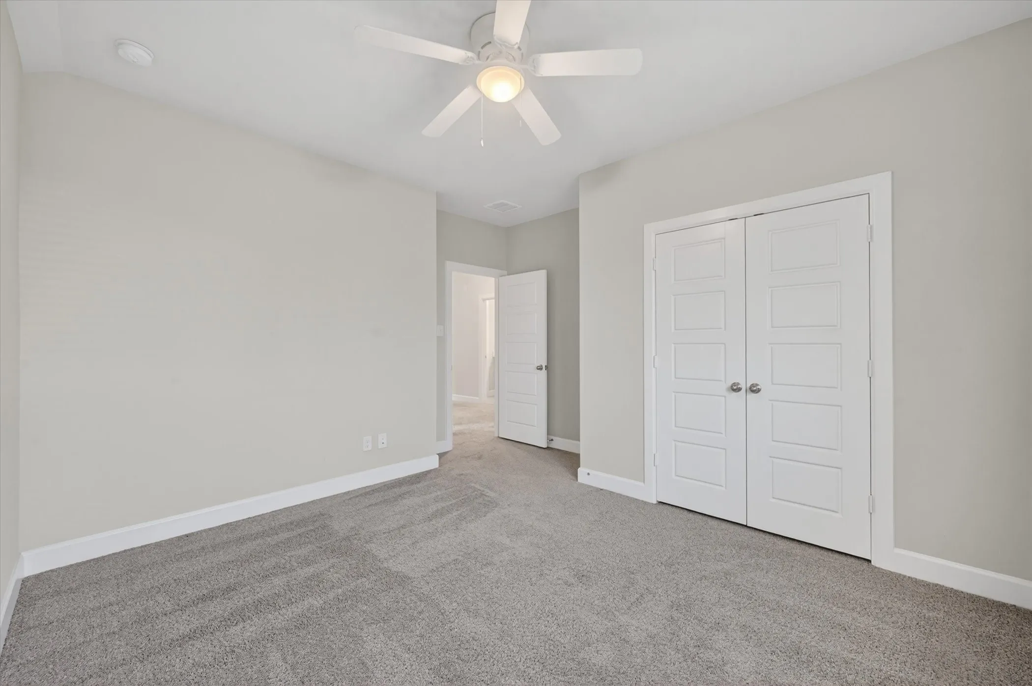 Single Family Residence For Rent in Parker County , 2028 Barbette Street, Fort Worth, Texas 76008, 4 Bedroom, 4 Bathroom, 2 Garage spaces, 2,679 Sqft, built in 2020, mls#21338584, Real Estate Agent in Fort Worth, Homes For Rent in Parker county, Homes For Rent in Fort Worth, Realtor in Fort Worth Texas, Real Estate Brokerage Independent Realty Texas, Luminita Cordes Realtor
