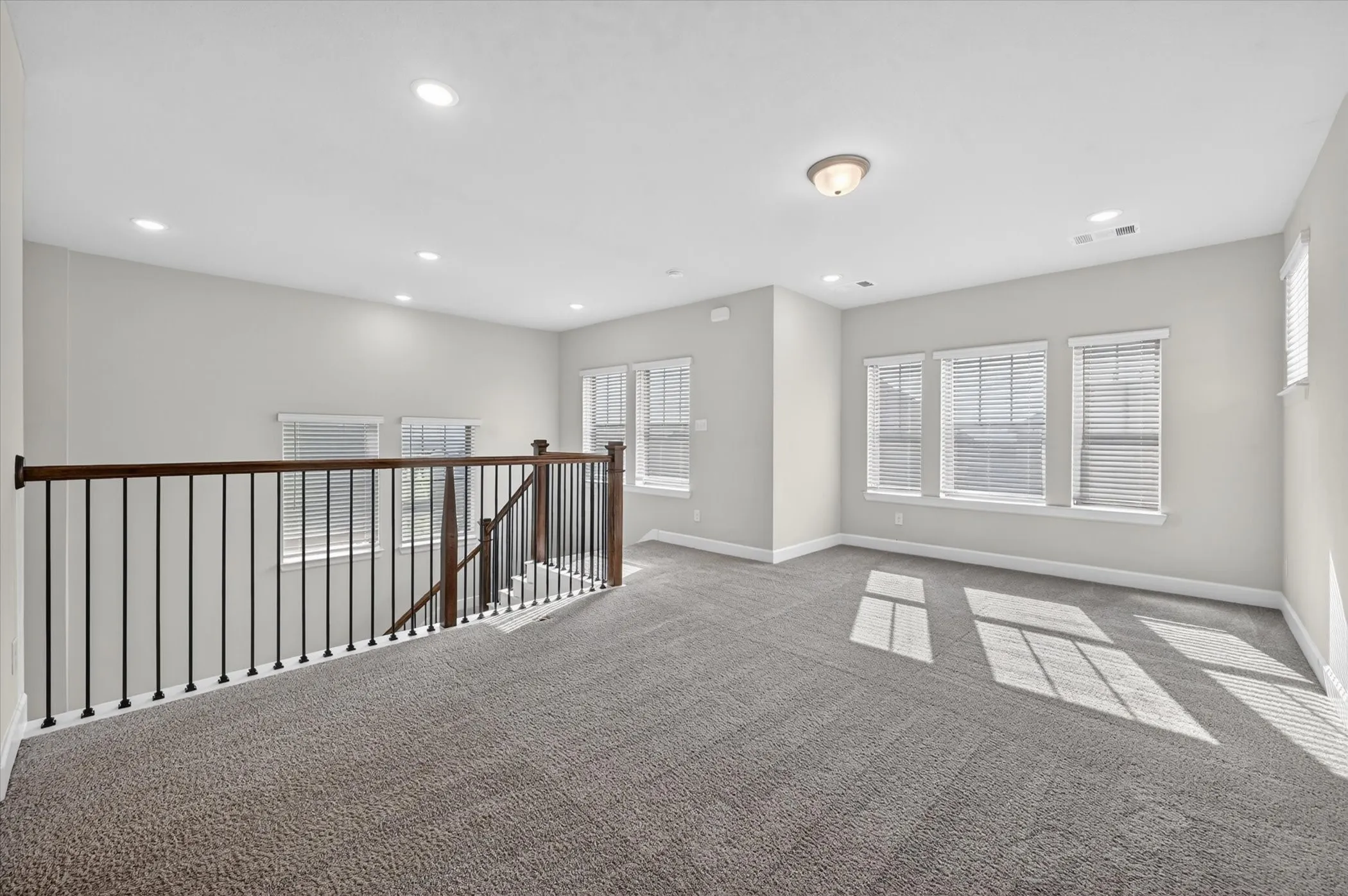 Single Family Residence For Rent in Parker County , 2028 Barbette Street, Fort Worth, Texas 76008, 4 Bedroom, 4 Bathroom, 2 Garage spaces, 2,679 Sqft, built in 2020, mls#21338584, Real Estate Agent in Fort Worth, Homes For Rent in Parker county, Homes For Rent in Fort Worth, Realtor in Fort Worth Texas, Real Estate Brokerage Independent Realty Texas, Luminita Cordes Realtor