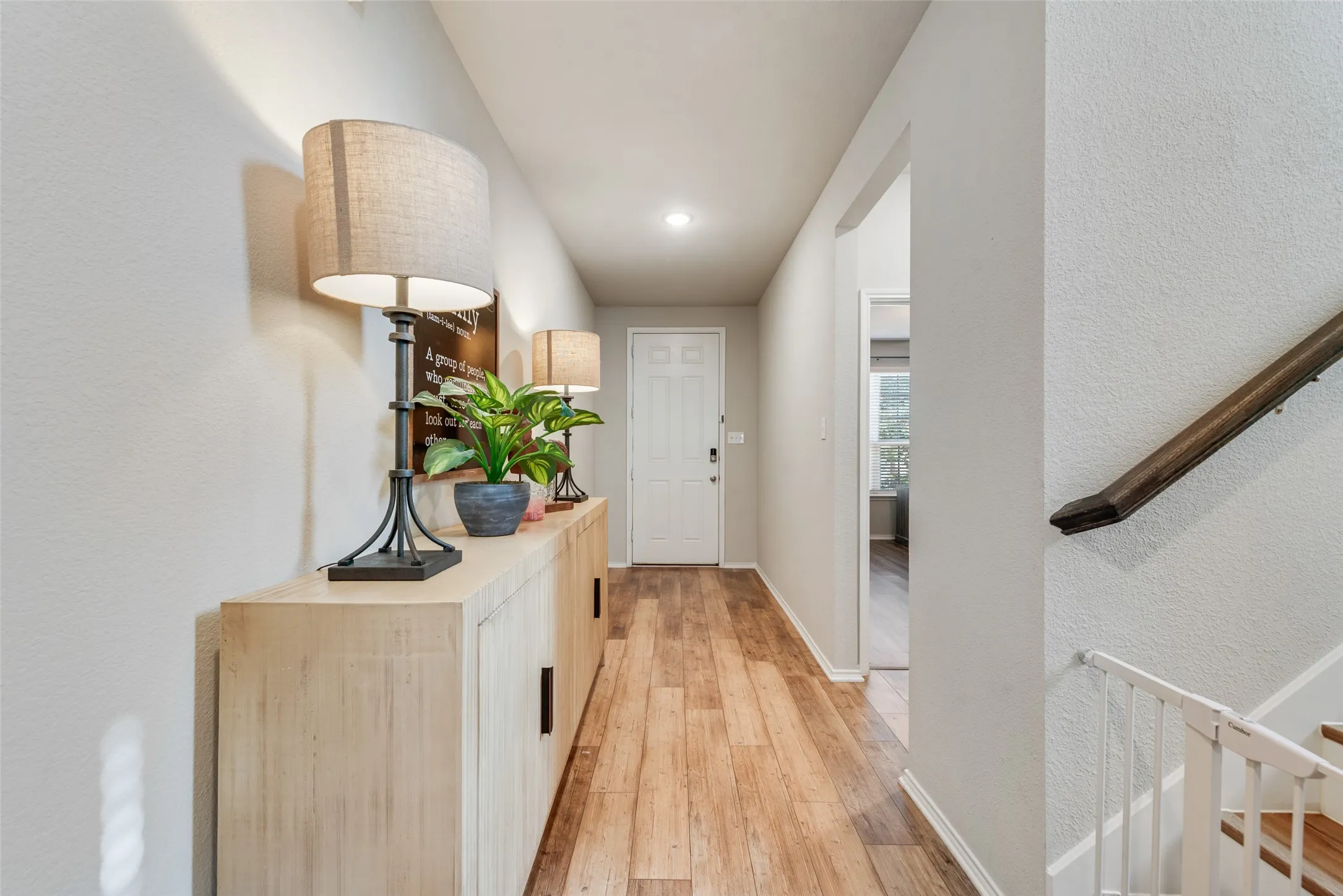 Single Family Residence For Sale in Tarrant County , 6516 Trail Guide, Fort Worth, Texas 76123, 5 Bedroom, 3 Bathroom, 2 Garage spaces, 2,990 Sqft, built in 2022, mls#21338477, Real Estate Agent in Fort Worth, Homes For Sale in Tarrant county, Homes For Sale in Fort Worth, Realtor in Fort Worth Texas, Real Estate Brokerage Independent Realty Texas, Luminita Cordes Realtor