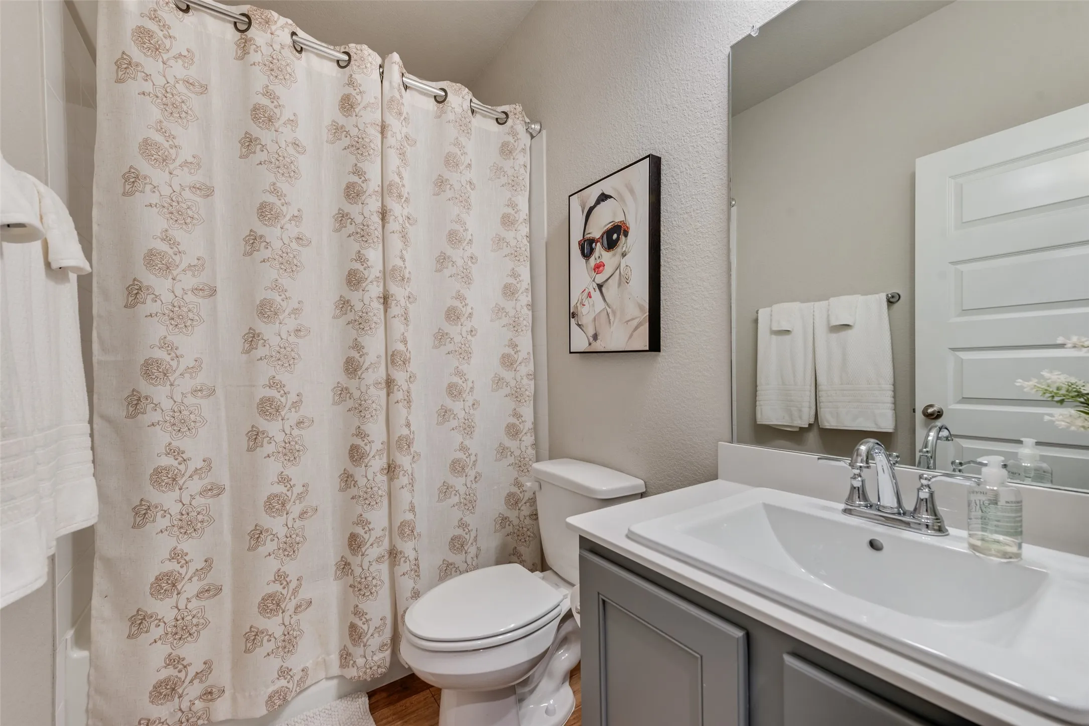 Single Family Residence For Sale in Tarrant County , 6516 Trail Guide, Fort Worth, Texas 76123, 5 Bedroom, 3 Bathroom, 2 Garage spaces, 2,990 Sqft, built in 2022, mls#21338477, Real Estate Agent in Fort Worth, Homes For Sale in Tarrant county, Homes For Sale in Fort Worth, Realtor in Fort Worth Texas, Real Estate Brokerage Independent Realty Texas, Luminita Cordes Realtor