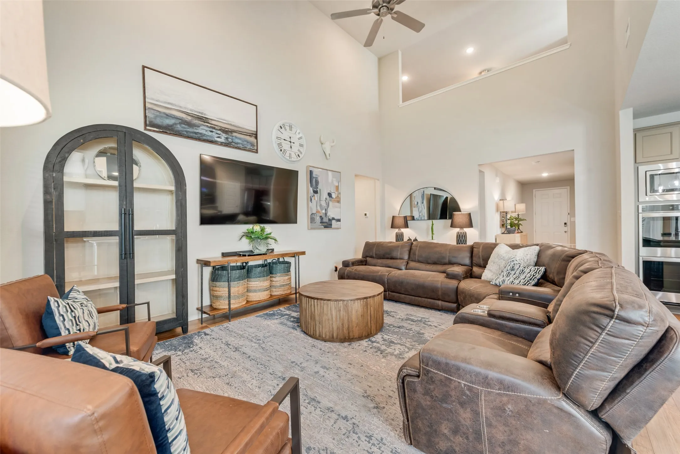 Single Family Residence For Sale in Tarrant County , 6516 Trail Guide, Fort Worth, Texas 76123, 5 Bedroom, 3 Bathroom, 2 Garage spaces, 2,990 Sqft, built in 2022, mls#21338477, Real Estate Agent in Fort Worth, Homes For Sale in Tarrant county, Homes For Sale in Fort Worth, Realtor in Fort Worth Texas, Real Estate Brokerage Independent Realty Texas, Luminita Cordes Realtor