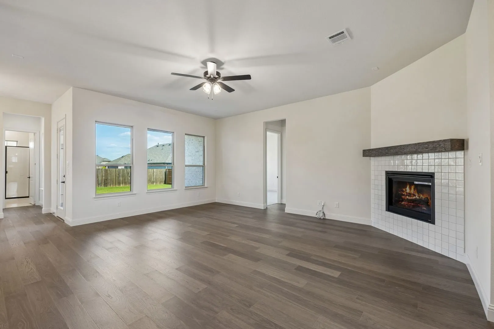 Single Family Residence For Sale in Ellis County , 432 Daybreak Drive, Waxahachie, Texas 75167, 4 Bedroom, 3 Bathroom, 2 Garage spaces, 2,193 Sqft, built in 2026, mls#21338611, Real Estate Agent in Waxahachie, Homes For Sale in Ellis county, Homes For Sale in Waxahachie, Realtor in Waxahachie Texas, Real Estate Brokerage Independent Realty Texas, Luminita Cordes Realtor