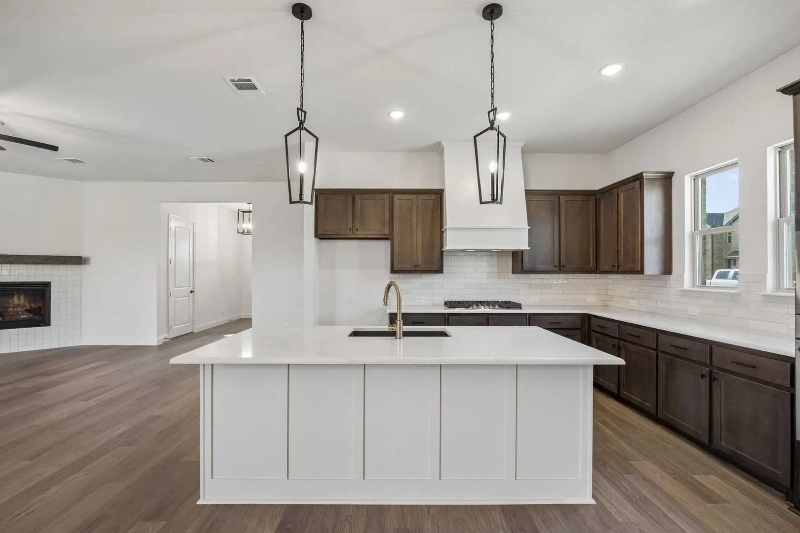 Single Family Residence For Sale in Ellis County , 432 Daybreak Drive, Waxahachie, Texas 75167, 4 Bedroom, 3 Bathroom, 2 Garage spaces, 2,193 Sqft, built in 2026, mls#21338611, Real Estate Agent in Waxahachie, Homes For Sale in Ellis county, Homes For Sale in Waxahachie, Realtor in Waxahachie Texas, Real Estate Brokerage Independent Realty Texas, Luminita Cordes Realtor