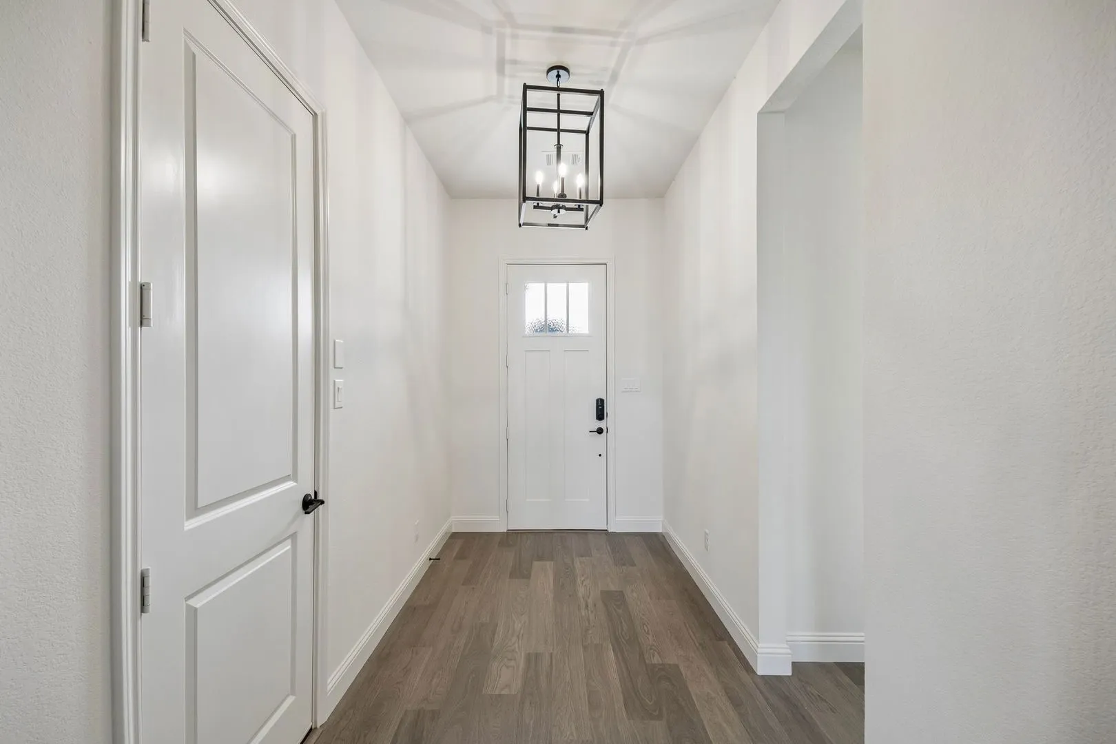 Single Family Residence For Sale in Ellis County , 432 Daybreak Drive, Waxahachie, Texas 75167, 4 Bedroom, 3 Bathroom, 2 Garage spaces, 2,193 Sqft, built in 2026, mls#21338611, Real Estate Agent in Waxahachie, Homes For Sale in Ellis county, Homes For Sale in Waxahachie, Realtor in Waxahachie Texas, Real Estate Brokerage Independent Realty Texas, Luminita Cordes Realtor