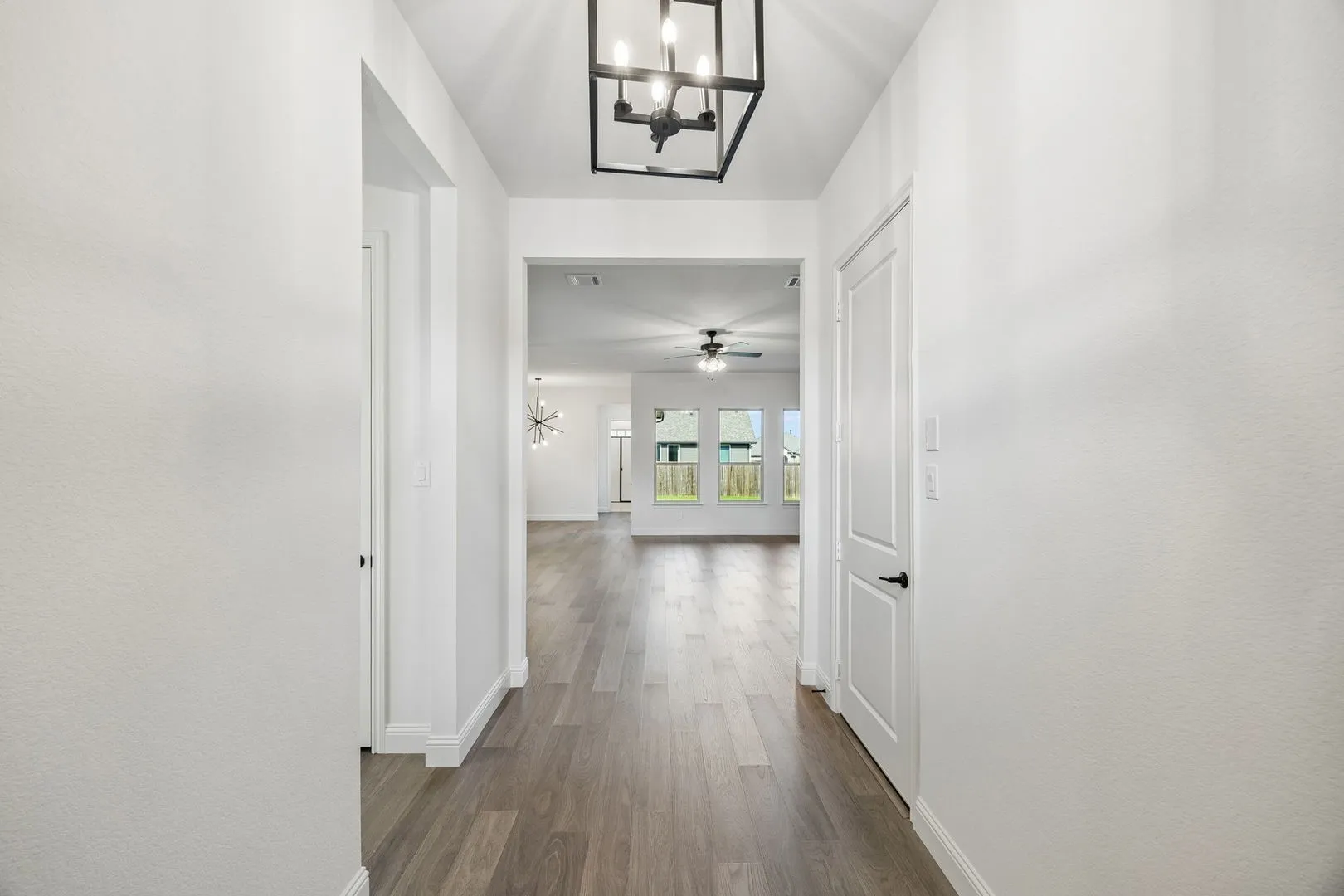 Single Family Residence For Sale in Ellis County , 432 Daybreak Drive, Waxahachie, Texas 75167, 4 Bedroom, 3 Bathroom, 2 Garage spaces, 2,193 Sqft, built in 2026, mls#21338611, Real Estate Agent in Waxahachie, Homes For Sale in Ellis county, Homes For Sale in Waxahachie, Realtor in Waxahachie Texas, Real Estate Brokerage Independent Realty Texas, Luminita Cordes Realtor
