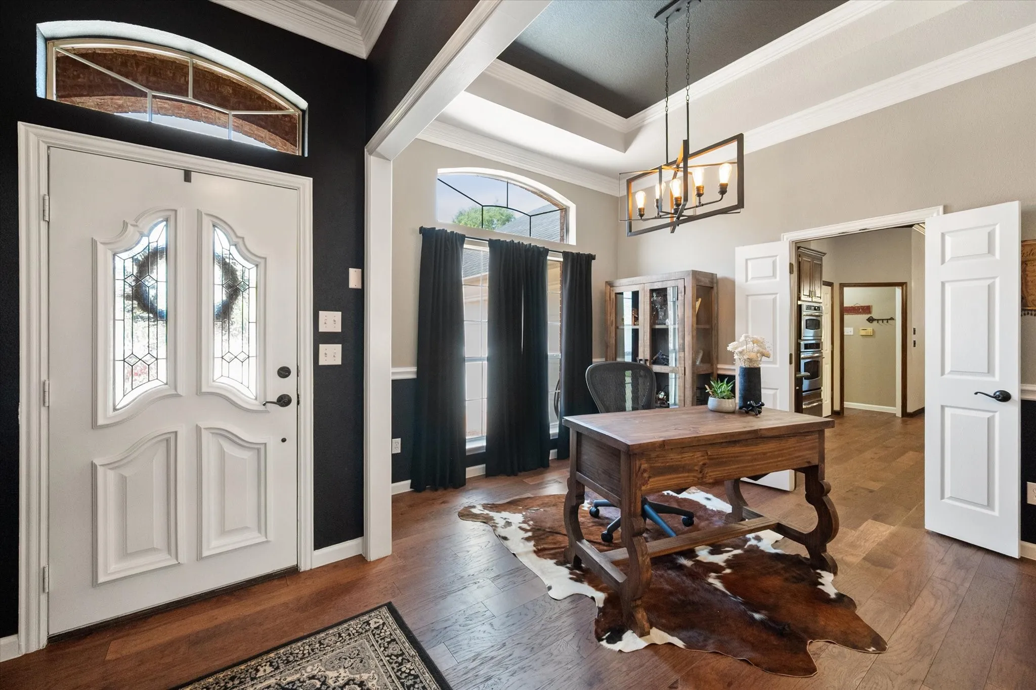 Single Family Residence For Sale in Tarrant County , 5 Brookside Court, Mansfield, Texas 76063, 4 Bedroom, 4 Bathroom, 3 Garage spaces, 3,880 Sqft, built in 1993, mls#21337256, Real Estate Agent in Mansfield, Homes For Sale in Tarrant county, Homes For Sale in Mansfield, Realtor in Mansfield Texas, Real Estate Brokerage Independent Realty Texas, Luminita Cordes Realtor