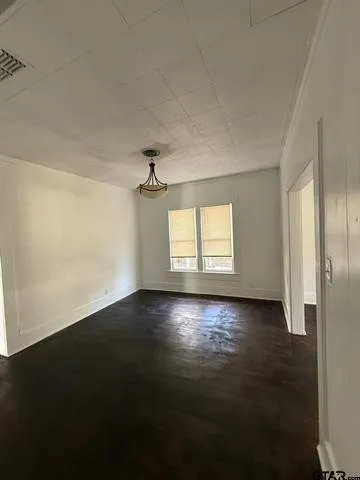Single Family Residence For Sale in Wood County , 509 N Pacific Street, Mineola, Texas 75773, 3 Bedrooms, 2 Bathrooms, Garage spaces, 1,381 Sqft, built in 1920, Price $188,000, mls#21338623, Real Estate Agent in Mineola, Homes For Sale in Wood county, Homes For Sale in Mineola, Realtor in Mineola Texas, Real Estate Brokerage Independent Realty Texas, Luminita Cordes Realtor