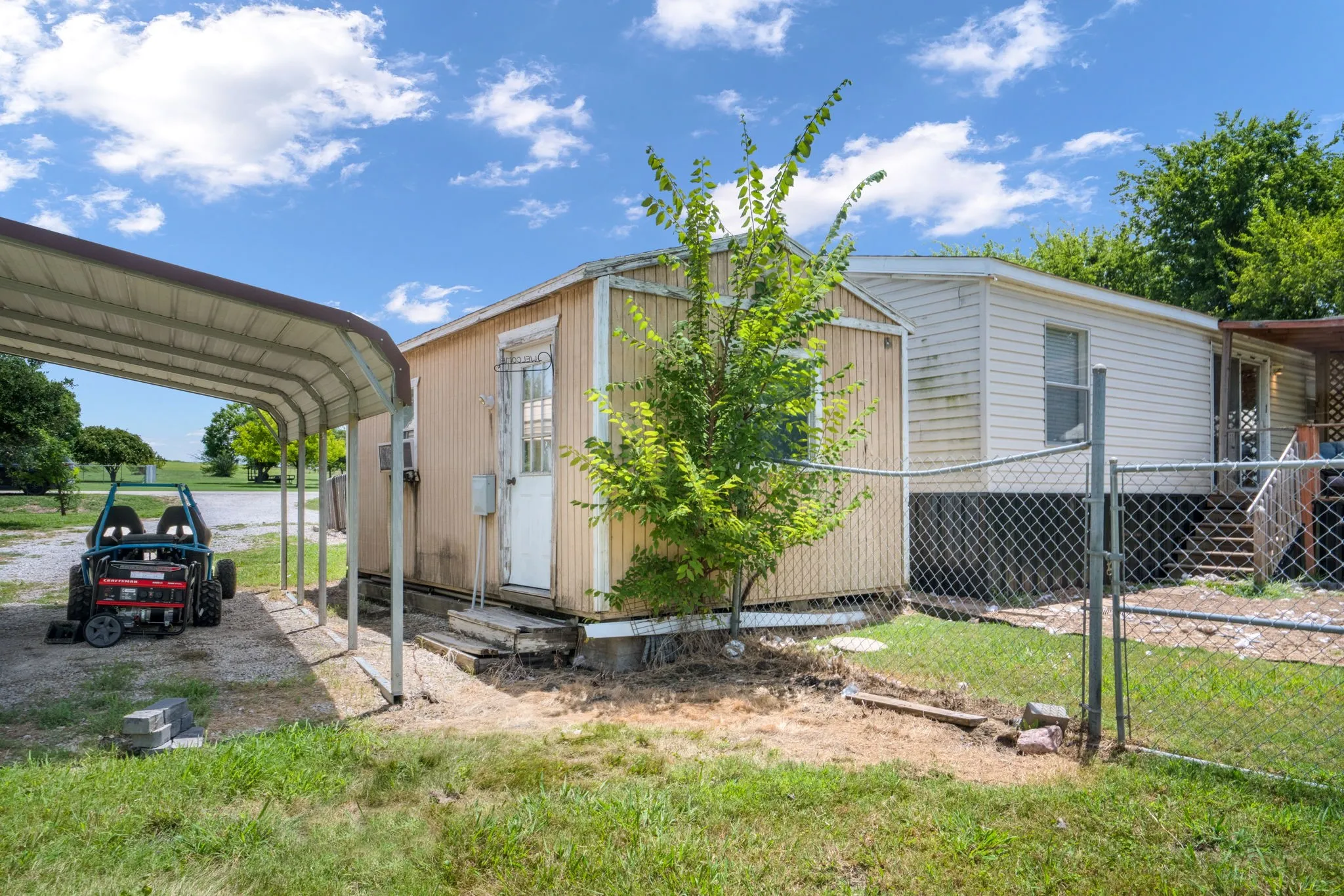 Manufactured Home For Sale in Wise County , 1215 Alliance Boulevard, Rhome, Texas 76078, 3 Bedrooms, 2 Bathrooms, 1 Garage spaces, 1,450 Sqft, built in 2009, Price $250,000, mls#21337871, Real Estate Agent in Rhome, Homes For Sale in Wise county, Homes For Sale in Rhome, Realtor in Rhome Texas, Real Estate Brokerage Independent Realty Texas, Luminita Cordes Realtor