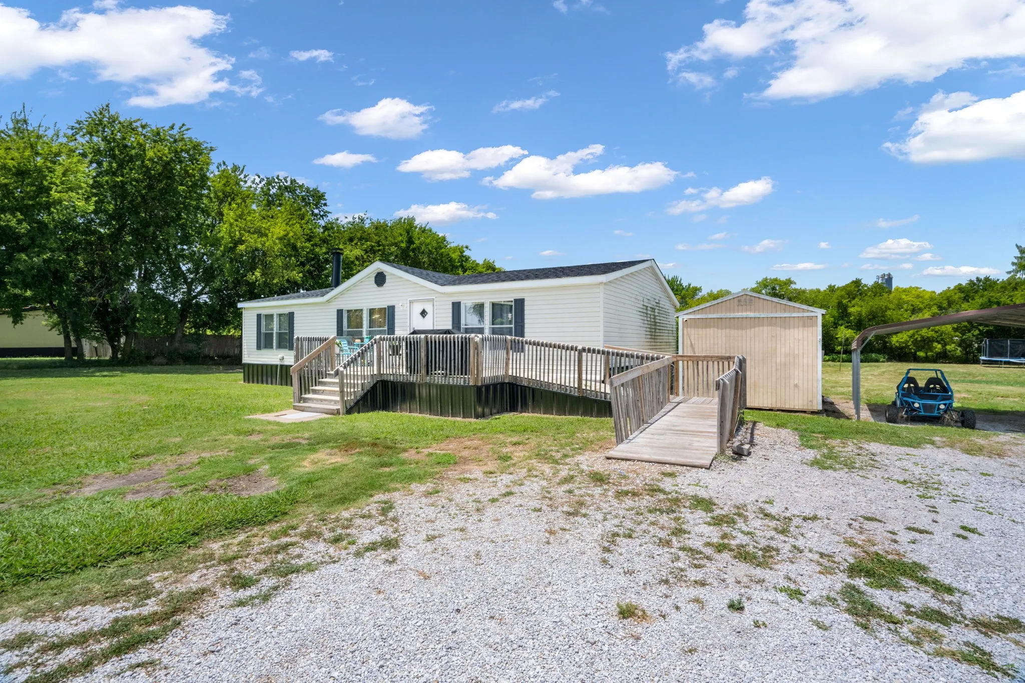 Manufactured Home For Sale in Wise County , 1215 Alliance Boulevard, Rhome, Texas 76078, 3 Bedrooms, 2 Bathrooms, 1 Garage spaces, 1,450 Sqft, built in 2009, Price $250,000, mls#21337871, Real Estate Agent in Rhome, Homes For Sale in Wise county, Homes For Sale in Rhome, Realtor in Rhome Texas, Real Estate Brokerage Independent Realty Texas, Luminita Cordes Realtor