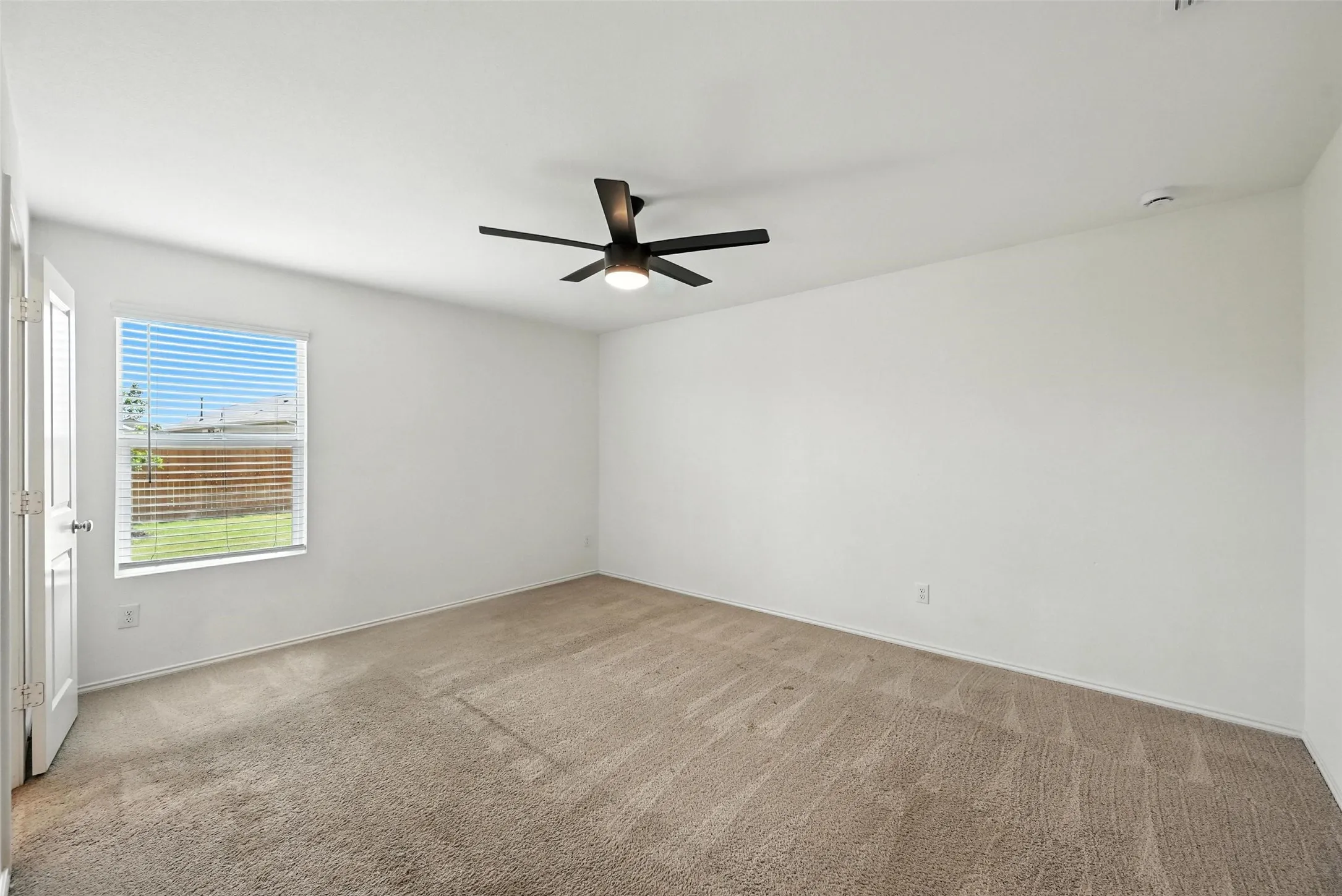 Single Family Residence For Sale in Tarrant County , 2733 Slatewood Drive, Fort Worth, Texas 76179, 3 Bedrooms, 2 Bathrooms, 2 Garage spaces, 1,276 Sqft, built in 2022, Price $270,000, mls#21338621, Real Estate Agent in Fort Worth, Homes For Sale in Tarrant county, Homes For Sale in Fort Worth, Realtor in Fort Worth Texas, Real Estate Brokerage Independent Realty Texas, Luminita Cordes Realtor