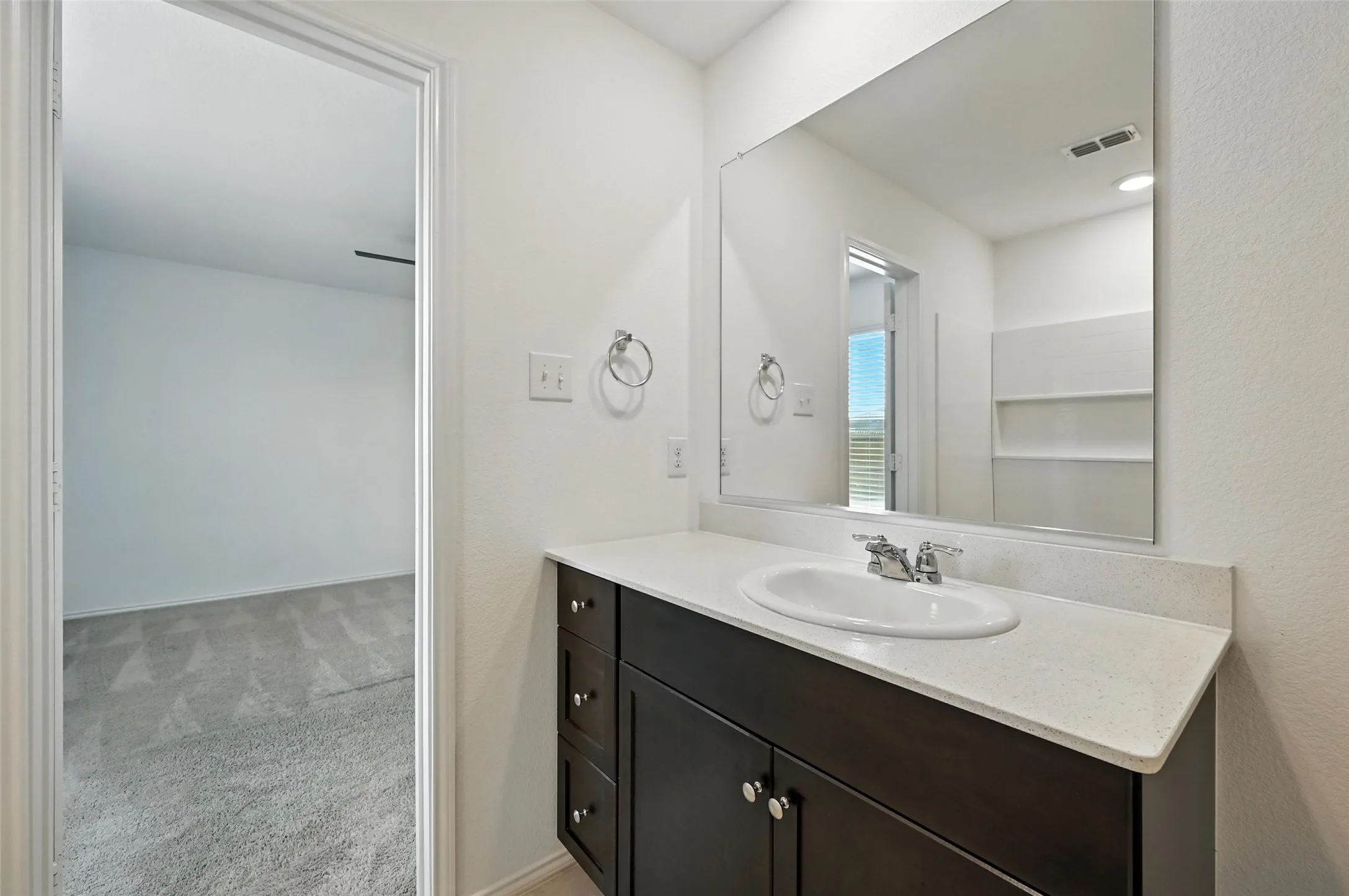 Single Family Residence For Sale in Tarrant County , 2733 Slatewood Drive, Fort Worth, Texas 76179, 3 Bedrooms, 2 Bathrooms, 2 Garage spaces, 1,276 Sqft, built in 2022, Price $270,000, mls#21338621, Real Estate Agent in Fort Worth, Homes For Sale in Tarrant county, Homes For Sale in Fort Worth, Realtor in Fort Worth Texas, Real Estate Brokerage Independent Realty Texas, Luminita Cordes Realtor