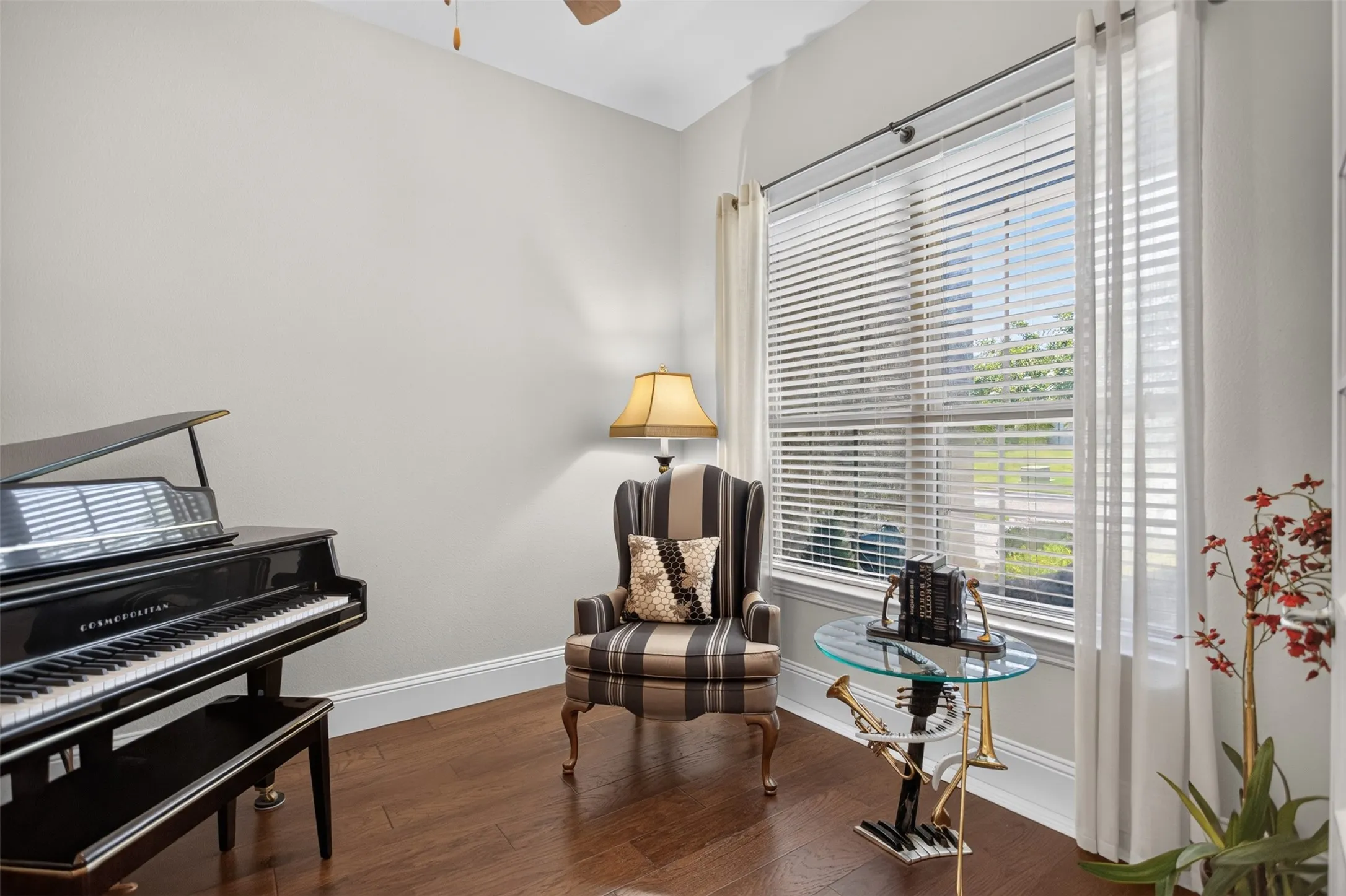 Office, Den, could be used as a 4th bedroom