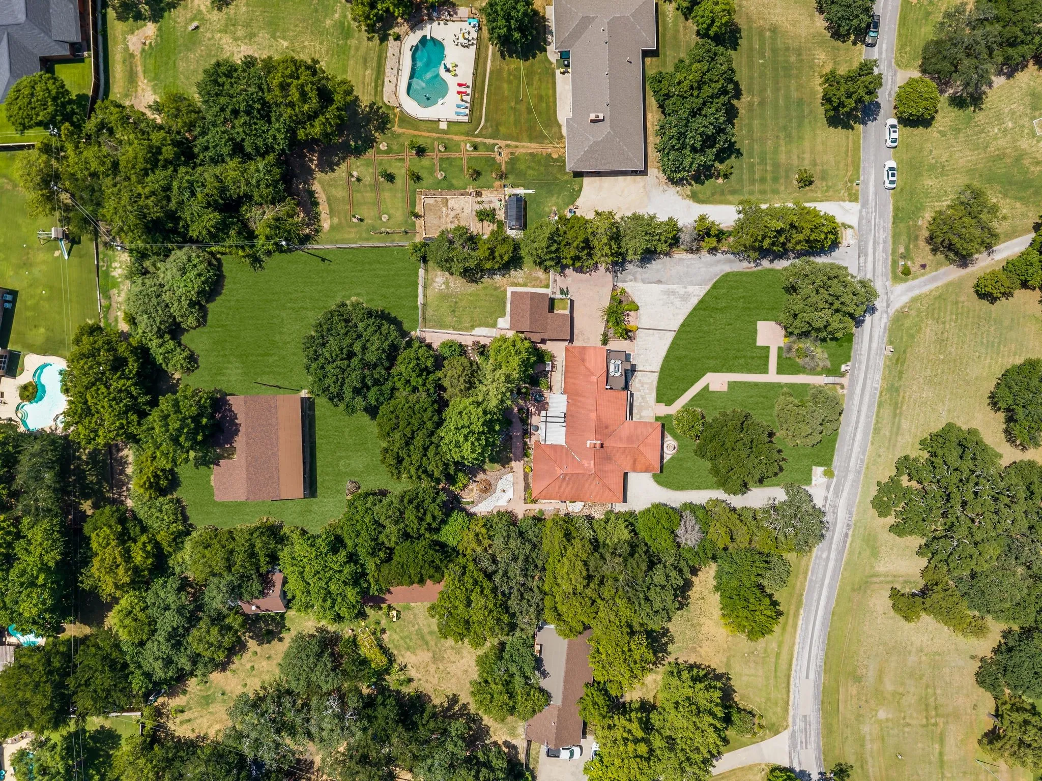 Single Family Residence For Sale in Denton County , 5120 Wildwood Drive, Flower Mound, Texas 75028, 3 Bedroom, 2 Bathroom, 2 Garage spaces, 2,764 Sqft, built in 1978, mls#21331117, Real Estate Agent in Flower Mound, Homes For Sale in Denton county, Homes For Sale in Flower Mound, Realtor in Flower Mound Texas, Real Estate Brokerage Independent Realty Texas, Luminita Cordes Realtor