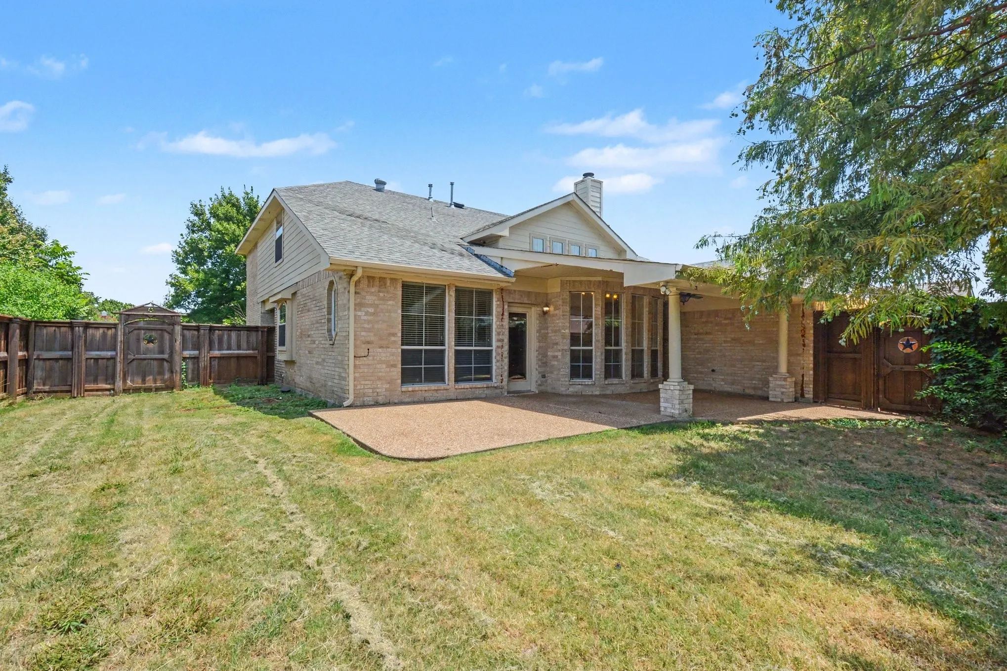 Single Family Residence For Sale in Collin County , 415 Heatherwood Drive, Allen, Texas 75002, 5 Bedroom, 4 Bathroom, 2 Garage spaces, 3,308 Sqft, built in 1999, mls#21338551, Real Estate Agent in Allen, Homes For Sale in Collin county, Homes For Sale in Allen, Realtor in Allen Texas, Real Estate Brokerage Independent Realty Texas, Luminita Cordes Realtor