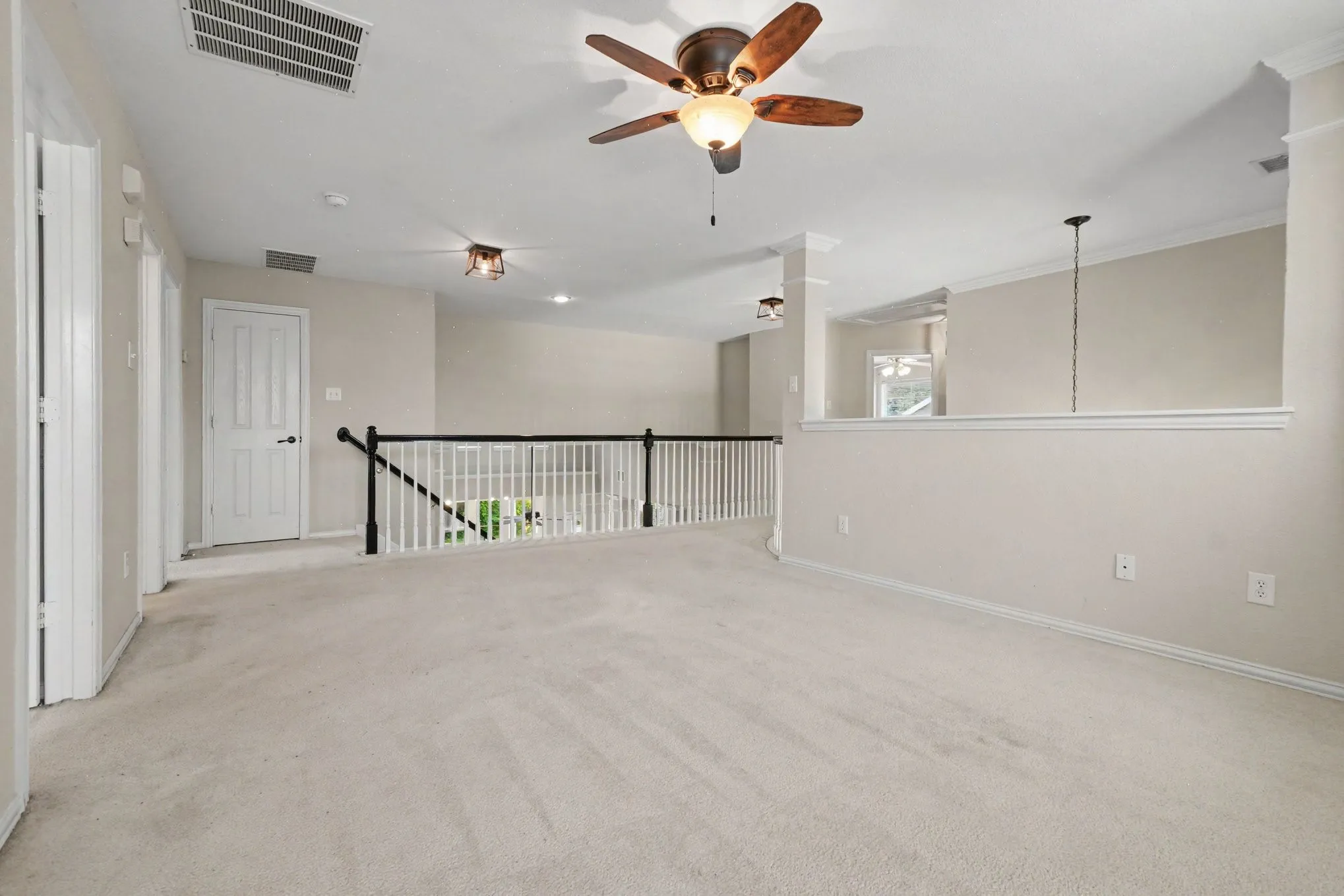 Single Family Residence For Sale in Collin County , 415 Heatherwood Drive, Allen, Texas 75002, 5 Bedroom, 4 Bathroom, 2 Garage spaces, 3,308 Sqft, built in 1999, mls#21338551, Real Estate Agent in Allen, Homes For Sale in Collin county, Homes For Sale in Allen, Realtor in Allen Texas, Real Estate Brokerage Independent Realty Texas, Luminita Cordes Realtor