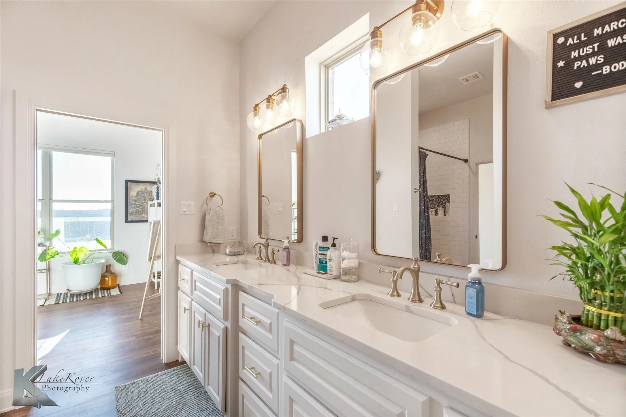 Single Family Residence For Rent in Taylor County , 233 Calumet Street, Abilene, Texas 79606, 4 Bedroom, 3 Bathroom, 2 Garage spaces, 2,543 Sqft, built in 2022, mls#21338676, Real Estate Agent in Abilene, Homes For Rent in Taylor county, Homes For Rent in Abilene, Realtor in Abilene Texas, Real Estate Brokerage Independent Realty Texas, Luminita Cordes Realtor