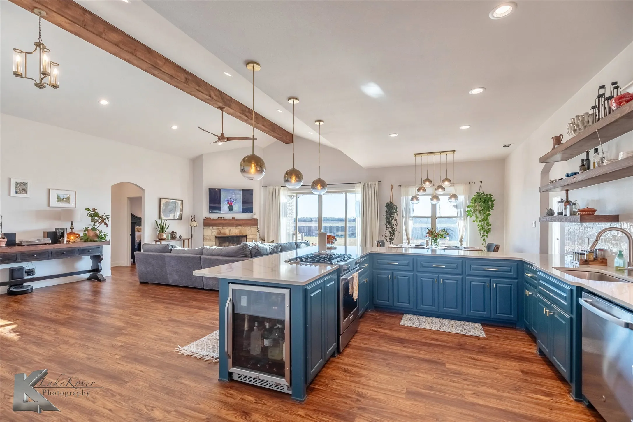 Single Family Residence For Rent in Taylor County , 233 Calumet Street, Abilene, Texas 79606, 4 Bedroom, 3 Bathroom, 2 Garage spaces, 2,543 Sqft, built in 2022, mls#21338676, Real Estate Agent in Abilene, Homes For Rent in Taylor county, Homes For Rent in Abilene, Realtor in Abilene Texas, Real Estate Brokerage Independent Realty Texas, Luminita Cordes Realtor