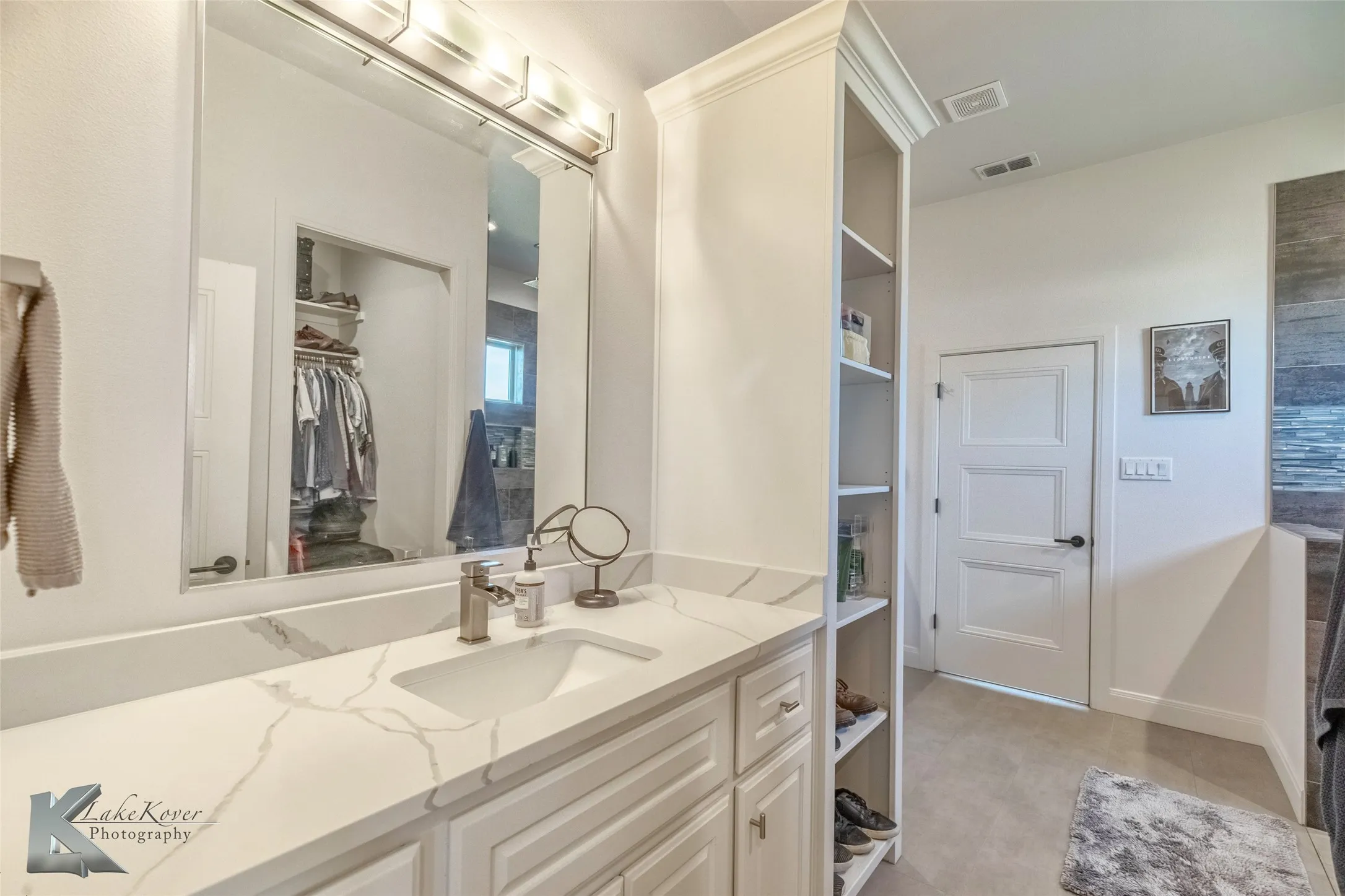 Single Family Residence For Rent in Taylor County , 233 Calumet Street, Abilene, Texas 79606, 4 Bedroom, 3 Bathroom, 2 Garage spaces, 2,543 Sqft, built in 2022, mls#21338676, Real Estate Agent in Abilene, Homes For Rent in Taylor county, Homes For Rent in Abilene, Realtor in Abilene Texas, Real Estate Brokerage Independent Realty Texas, Luminita Cordes Realtor