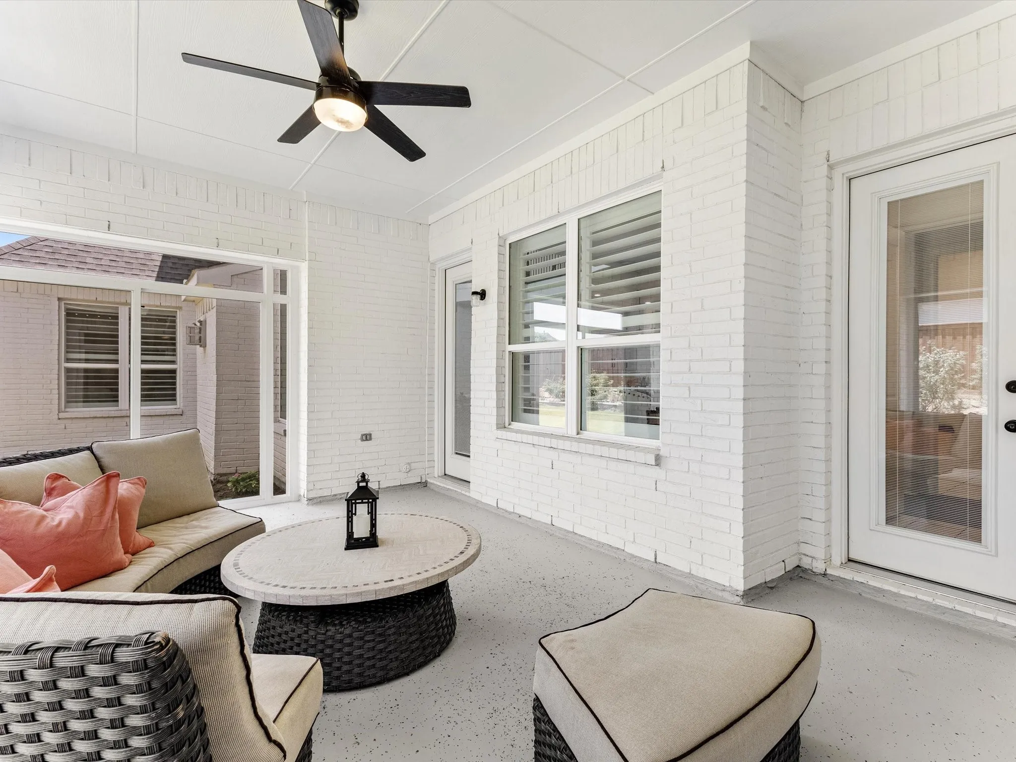Single Family Residence For Sale in Collin County , 2090 Windomere Drive, Prosper, Texas 75078, 5 Bedroom, 6 Bathroom, 3 Garage spaces, 5,613 Sqft, built in 2020, mls#21336902, Real Estate Agent in Prosper, Homes For Sale in Collin county, Homes For Sale in Prosper, Realtor in Prosper Texas, Real Estate Brokerage Independent Realty Texas, Luminita Cordes Realtor