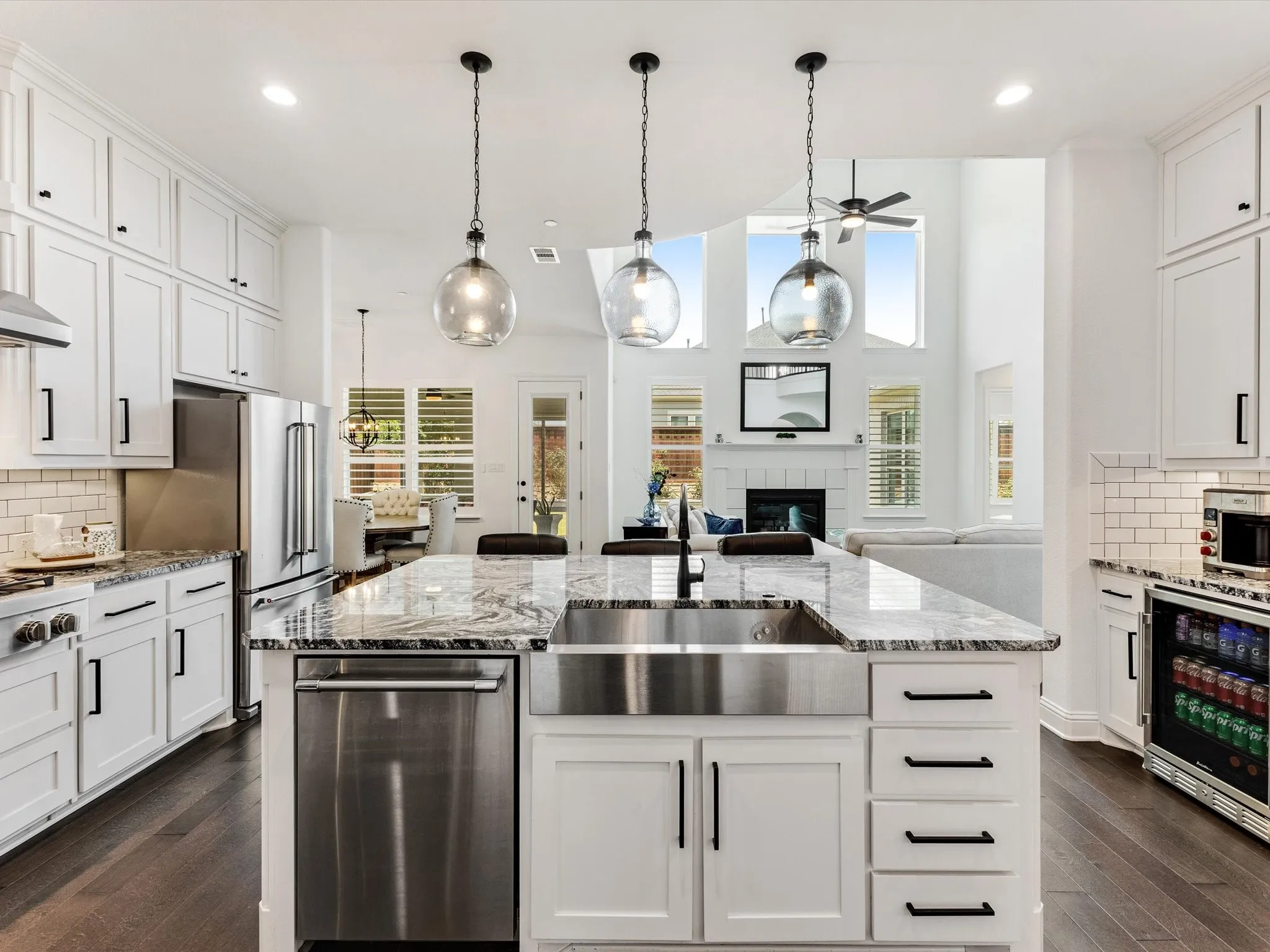 Single Family Residence For Sale in Collin County , 2090 Windomere Drive, Prosper, Texas 75078, 5 Bedroom, 6 Bathroom, 3 Garage spaces, 5,613 Sqft, built in 2020, mls#21336902, Real Estate Agent in Prosper, Homes For Sale in Collin county, Homes For Sale in Prosper, Realtor in Prosper Texas, Real Estate Brokerage Independent Realty Texas, Luminita Cordes Realtor