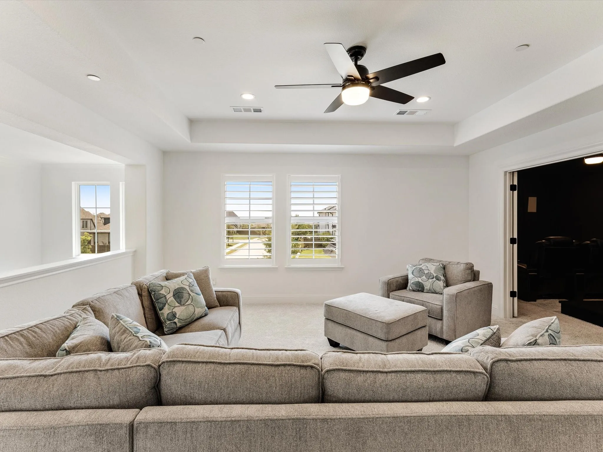 Single Family Residence For Sale in Collin County , 2090 Windomere Drive, Prosper, Texas 75078, 5 Bedroom, 6 Bathroom, 3 Garage spaces, 5,613 Sqft, built in 2020, mls#21336902, Real Estate Agent in Prosper, Homes For Sale in Collin county, Homes For Sale in Prosper, Realtor in Prosper Texas, Real Estate Brokerage Independent Realty Texas, Luminita Cordes Realtor