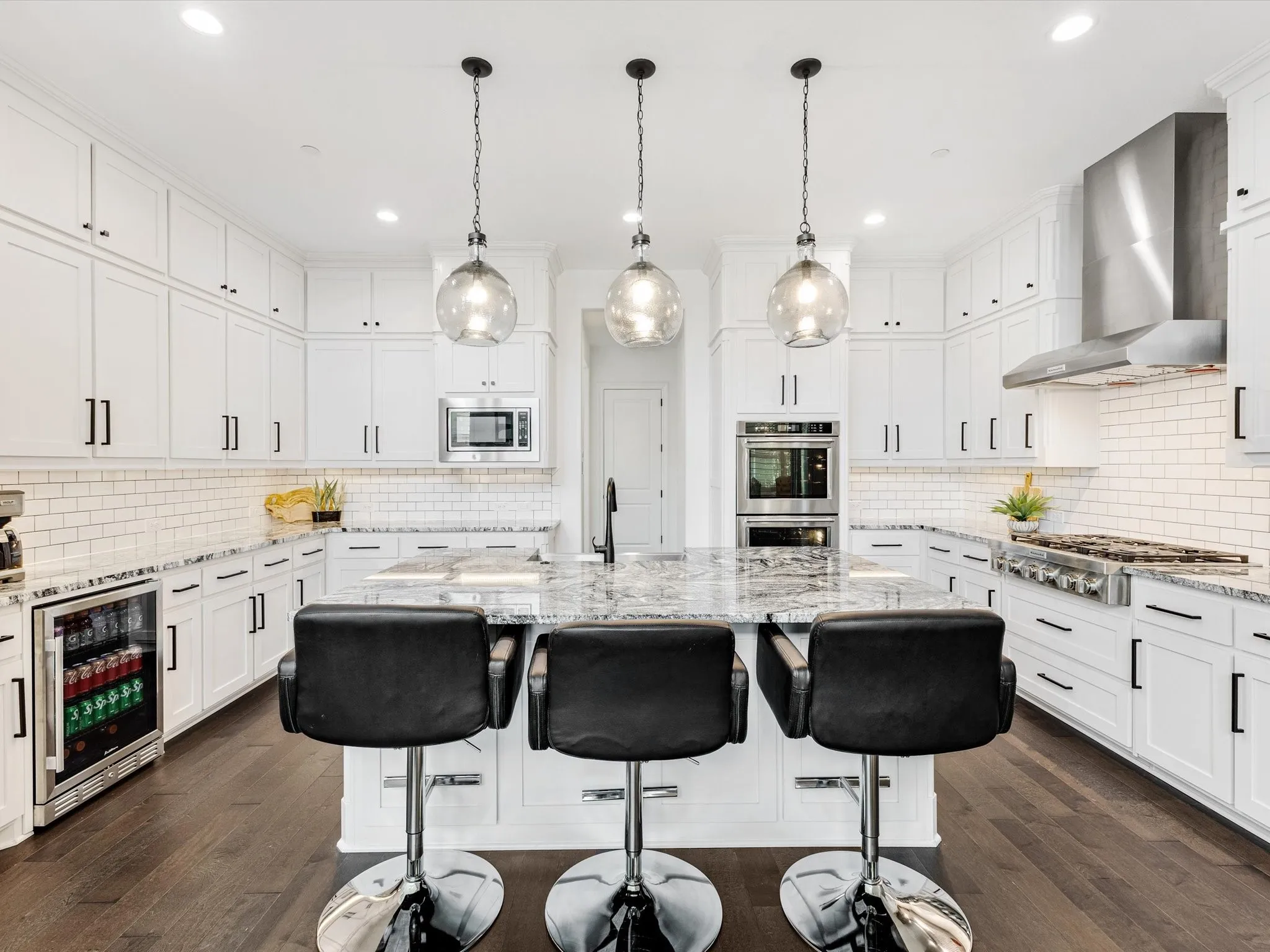 Single Family Residence For Sale in Collin County , 2090 Windomere Drive, Prosper, Texas 75078, 5 Bedroom, 6 Bathroom, 3 Garage spaces, 5,613 Sqft, built in 2020, mls#21336902, Real Estate Agent in Prosper, Homes For Sale in Collin county, Homes For Sale in Prosper, Realtor in Prosper Texas, Real Estate Brokerage Independent Realty Texas, Luminita Cordes Realtor