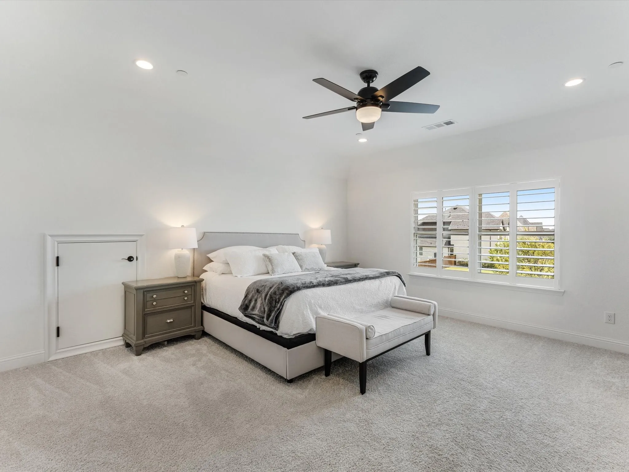 Single Family Residence For Sale in Collin County , 2090 Windomere Drive, Prosper, Texas 75078, 5 Bedroom, 6 Bathroom, 3 Garage spaces, 5,613 Sqft, built in 2020, mls#21336902, Real Estate Agent in Prosper, Homes For Sale in Collin county, Homes For Sale in Prosper, Realtor in Prosper Texas, Real Estate Brokerage Independent Realty Texas, Luminita Cordes Realtor