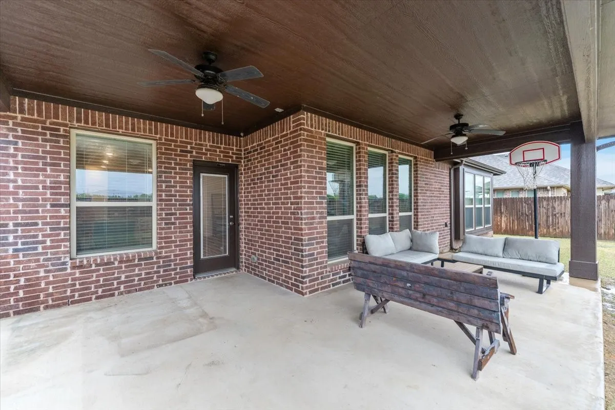 Single Family Residence For Rent in Johnson County , 2760 Richard Street, Burleson, Texas 76028, 4 Bedroom, 4 Bathroom, 2 Garage spaces, 3,336 Sqft, built in 2022, mls#21337899, Real Estate Agent in Burleson, Homes For Rent in Johnson county, Homes For Rent in Burleson, Realtor in Burleson Texas, Real Estate Brokerage Independent Realty Texas, Luminita Cordes Realtor