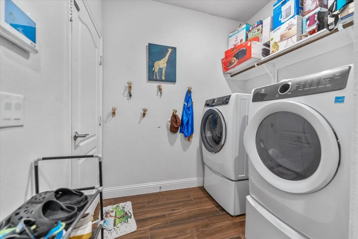 Single Family Residence For Rent in Johnson County , 2760 Richard Street, Burleson, Texas 76028, 4 Bedroom, 4 Bathroom, 2 Garage spaces, 3,336 Sqft, built in 2022, mls#21337899, Real Estate Agent in Burleson, Homes For Rent in Johnson county, Homes For Rent in Burleson, Realtor in Burleson Texas, Real Estate Brokerage Independent Realty Texas, Luminita Cordes Realtor
