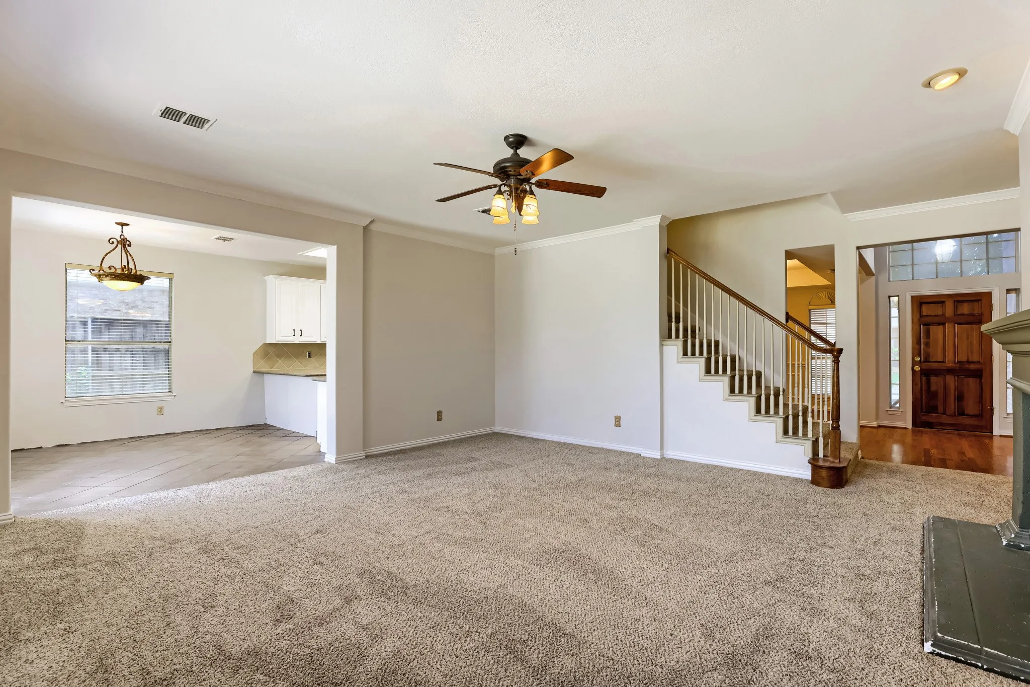 Single Family Residence For Sale in Denton County , 2066 Fair Oaks Circle, Corinth, Texas 76210, 4 Bedroom, 3 Bathroom, 2 Garage spaces, 2,834 Sqft, built in 1999, mls#21281015, Real Estate Agent in Corinth, Homes For Sale in Denton county, Homes For Sale in Corinth, Realtor in Corinth Texas, Real Estate Brokerage Independent Realty Texas, Luminita Cordes Realtor