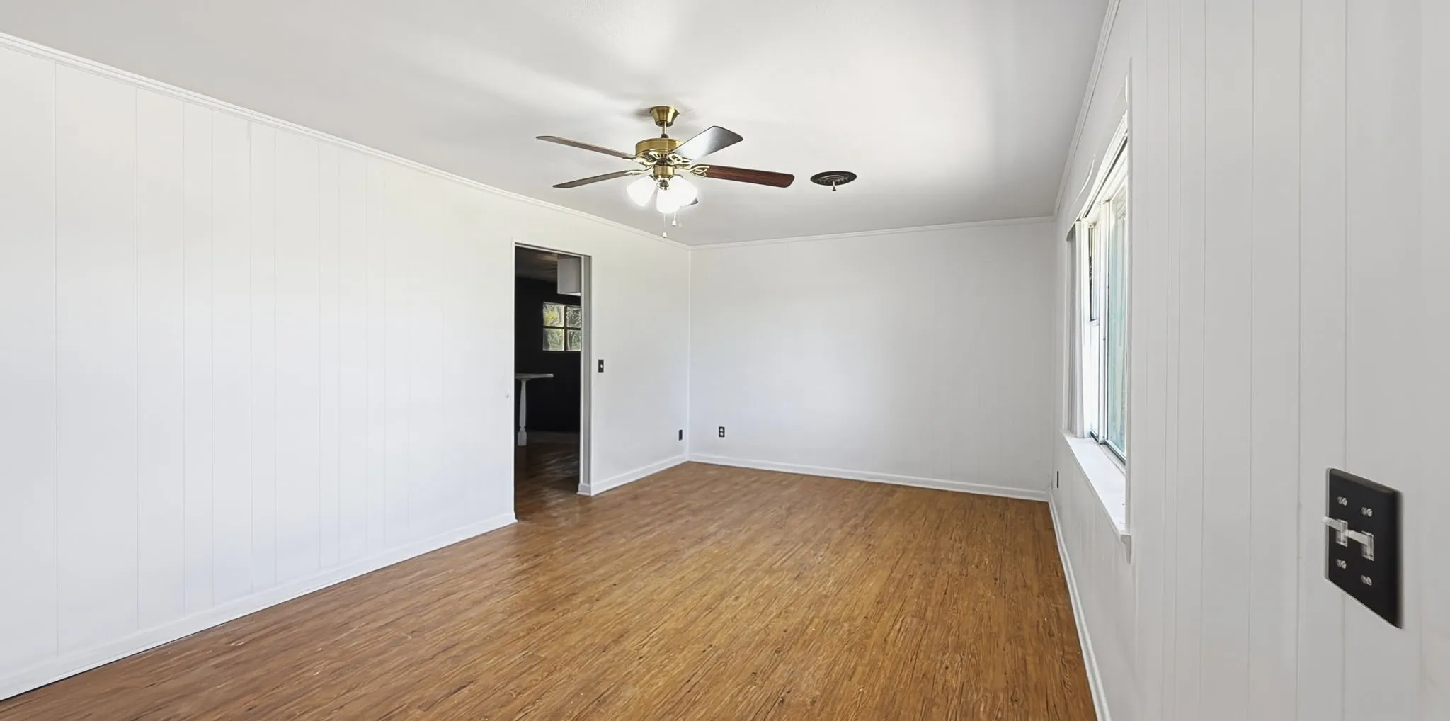 Single Family Residence For Sale in Coryell County , 902 S US Highway 281, Evant, Texas 76525, 3 Bedrooms, 2 Bathrooms, 2 Garage spaces, 2,430 Sqft, built in 1975, Price $155,000, mls#21338706, Real Estate Agent in Evant, Homes For Sale in Coryell county, Homes For Sale in Evant, Realtor in Evant Texas, Real Estate Brokerage Independent Realty Texas, Luminita Cordes Realtor
