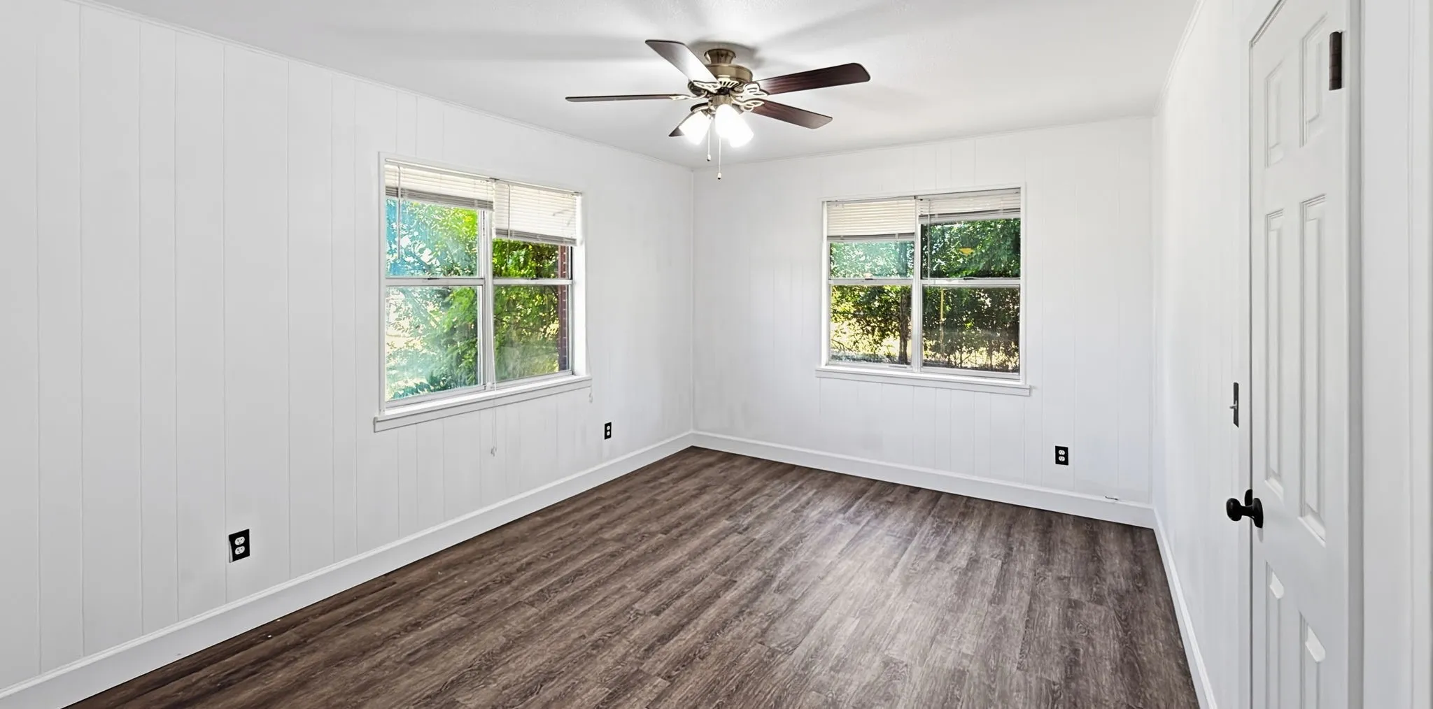Single Family Residence For Sale in Coryell County , 902 S US Highway 281, Evant, Texas 76525, 3 Bedrooms, 2 Bathrooms, 2 Garage spaces, 2,430 Sqft, built in 1975, Price $155,000, mls#21338706, Real Estate Agent in Evant, Homes For Sale in Coryell county, Homes For Sale in Evant, Realtor in Evant Texas, Real Estate Brokerage Independent Realty Texas, Luminita Cordes Realtor