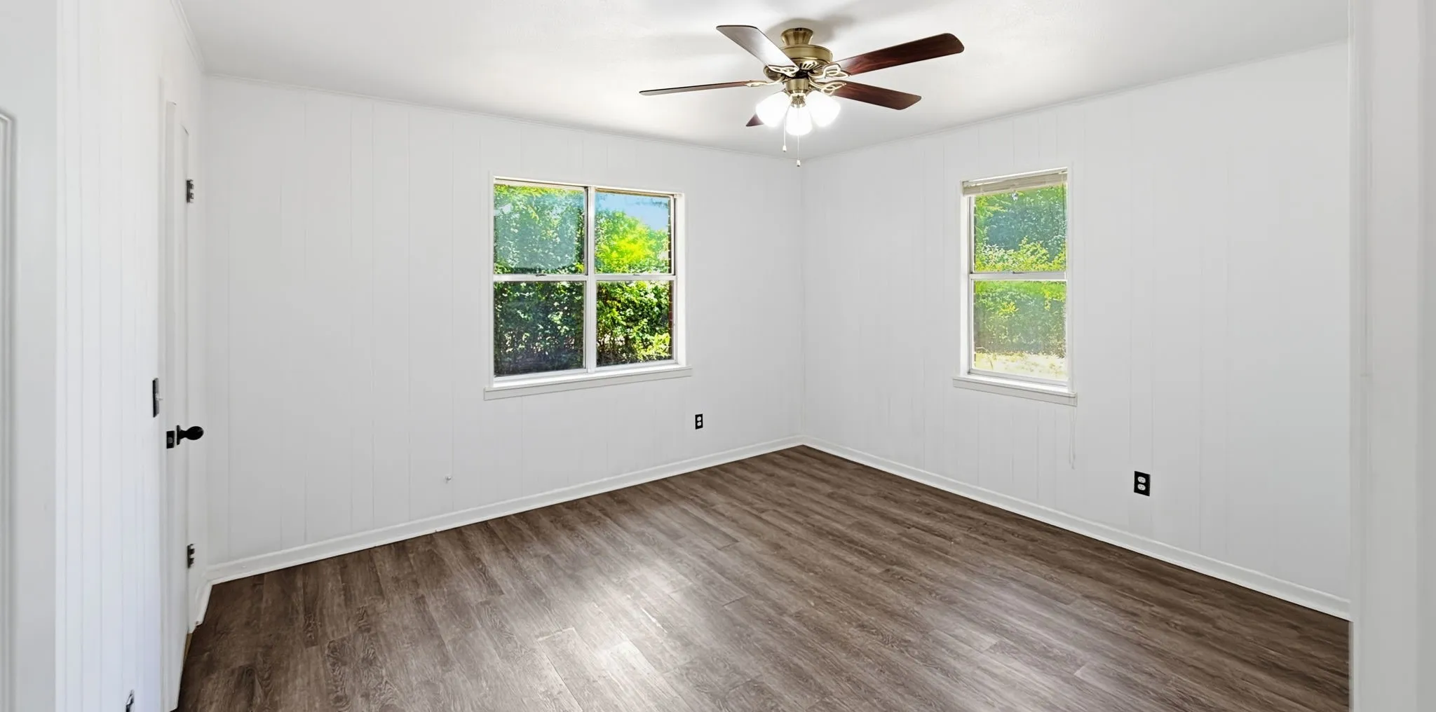 Single Family Residence For Sale in Coryell County , 902 S US Highway 281, Evant, Texas 76525, 3 Bedrooms, 2 Bathrooms, 2 Garage spaces, 2,430 Sqft, built in 1975, Price $155,000, mls#21338706, Real Estate Agent in Evant, Homes For Sale in Coryell county, Homes For Sale in Evant, Realtor in Evant Texas, Real Estate Brokerage Independent Realty Texas, Luminita Cordes Realtor
