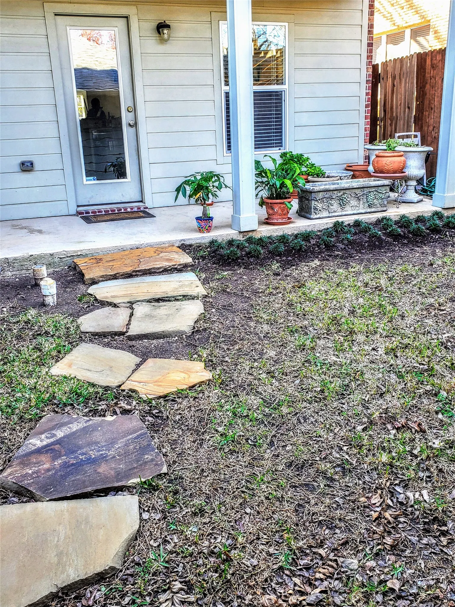 Yard w covered patio