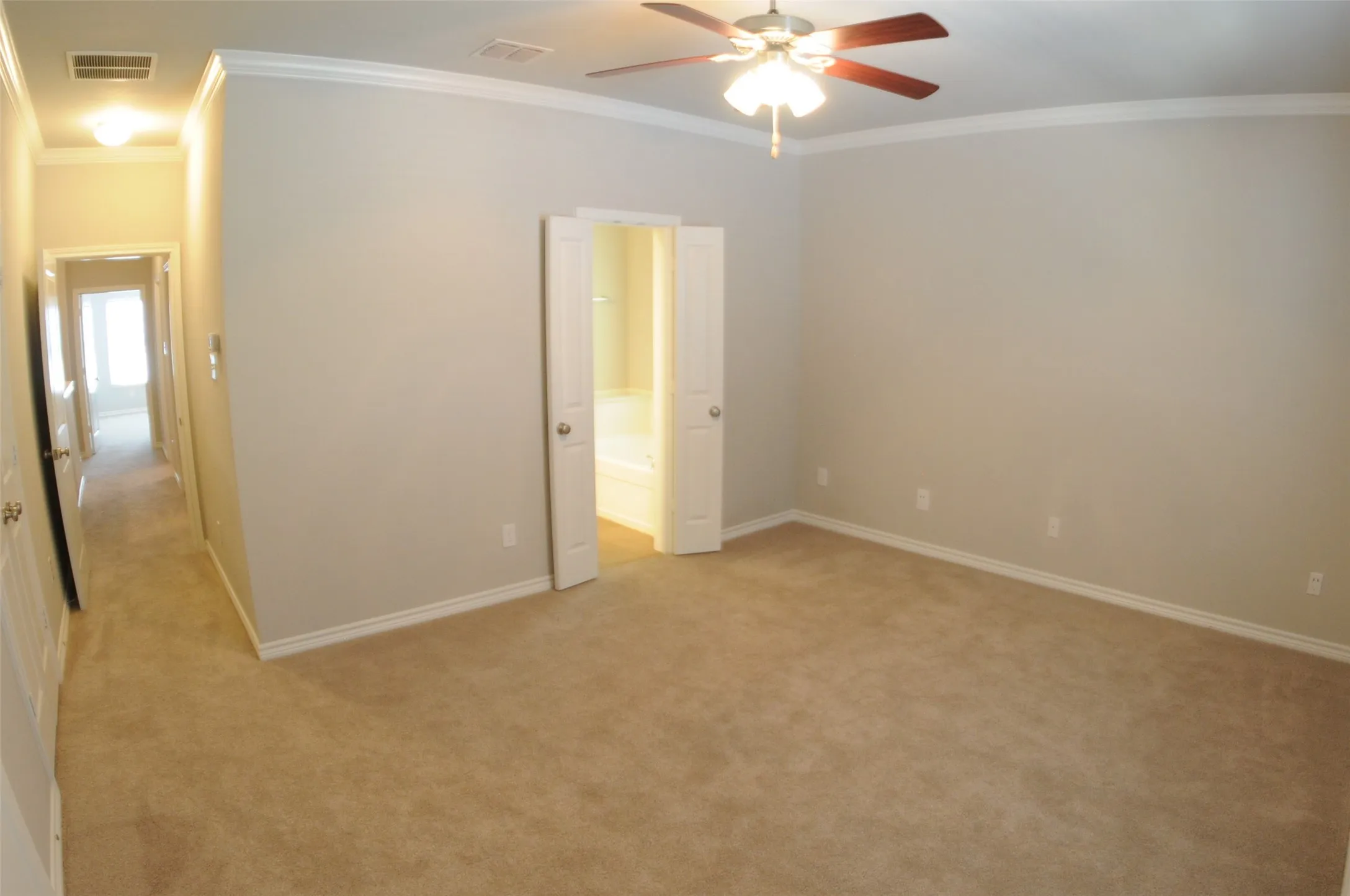 Primary Bedroom w 2 walk in closets