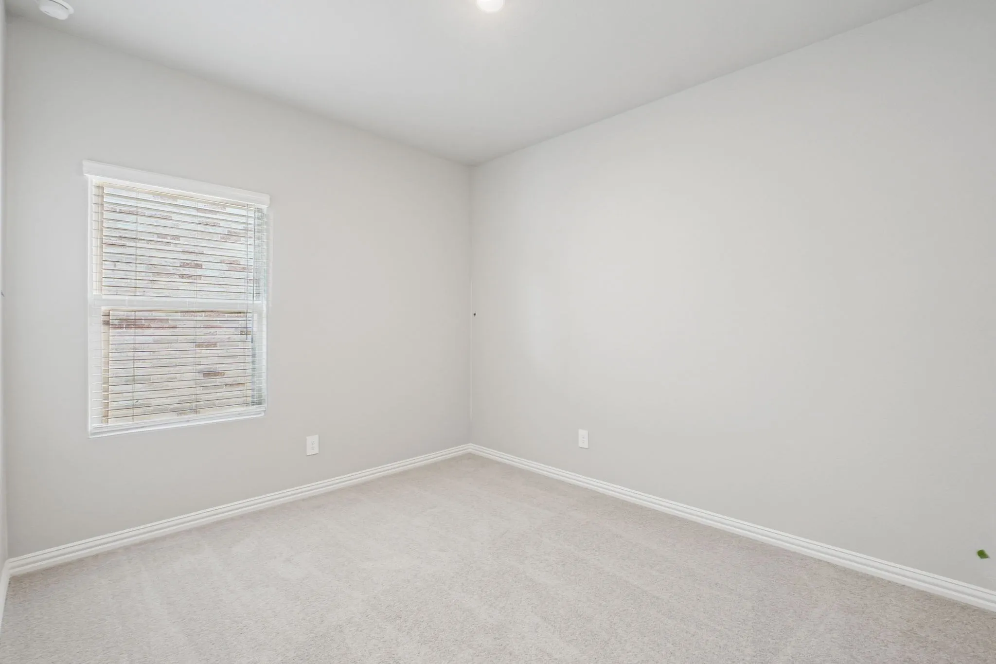 Photo is not of the actual home, but is an inspirational photo of builder’s model home and may depict options, furnishings, and/or decorator features that are not included.